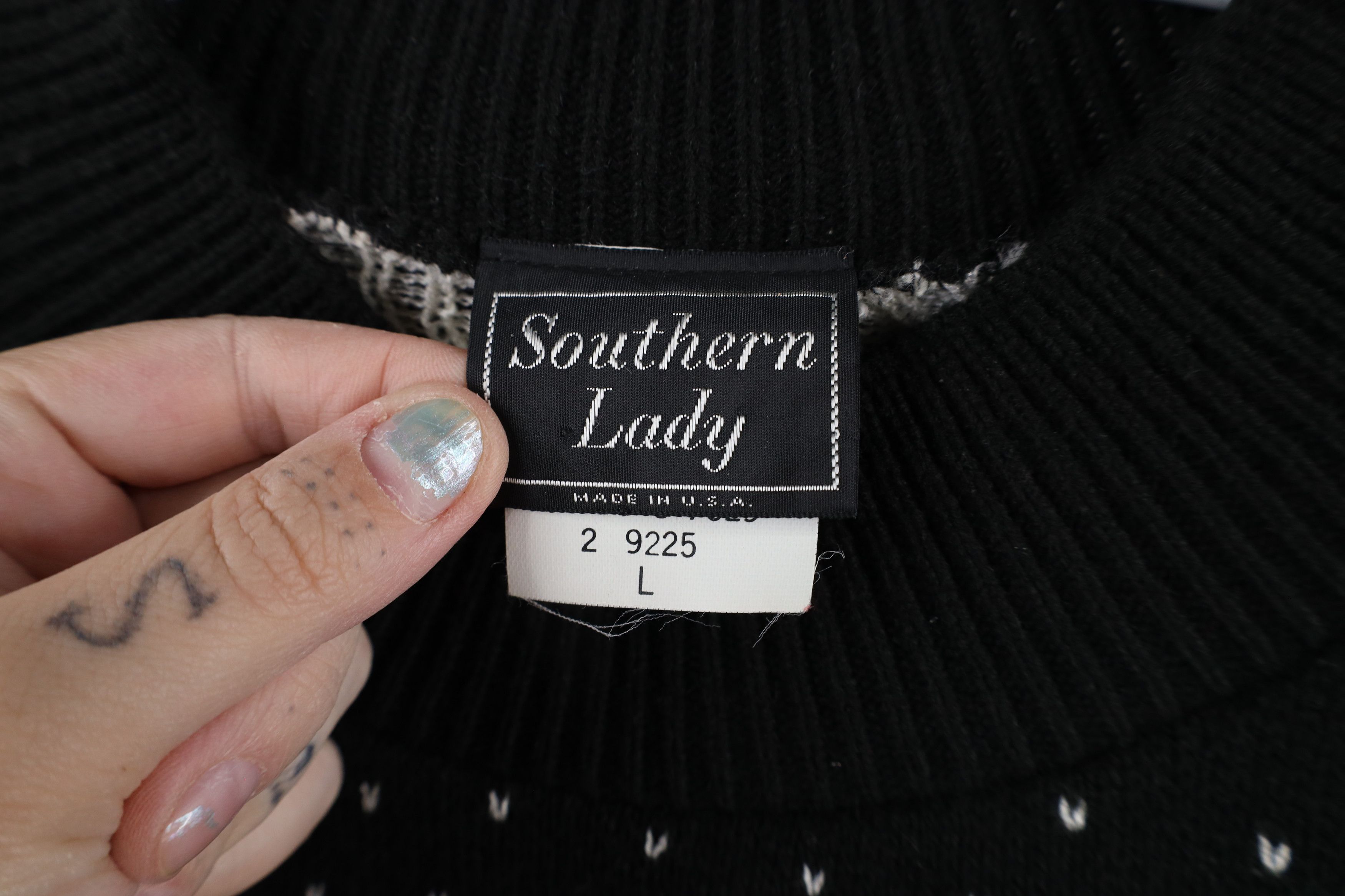 Vintage Vintage 90s Streetwear All Over Print Knit Sweater USA Size L / US 10 / IT 46 - 4 Thumbnail