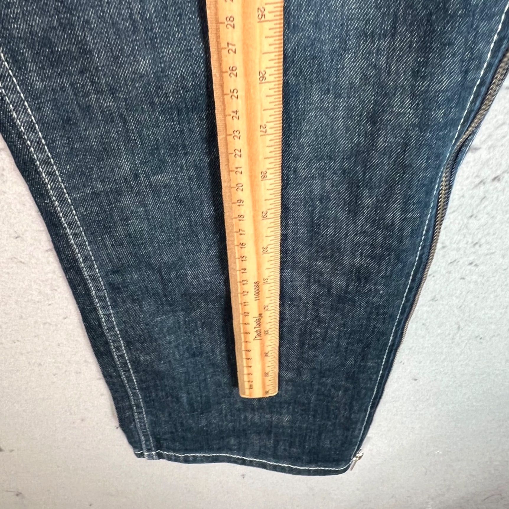 Zara VINTAGE Zara Mens 31 Denim Straight-Leg Jeans with Zippers Dark Wash Cotton Blend Adult Mens Size US 31 - 7 Thumbnail