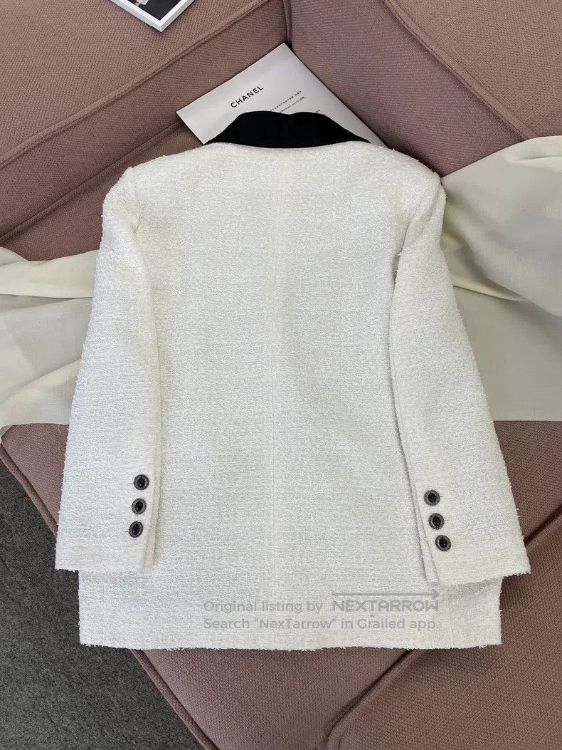 Chanel Chanel 22P black and white four-pocket lapel suit jacket Size XS / US 0-2 / IT 36-38 - 4 Thumbnail