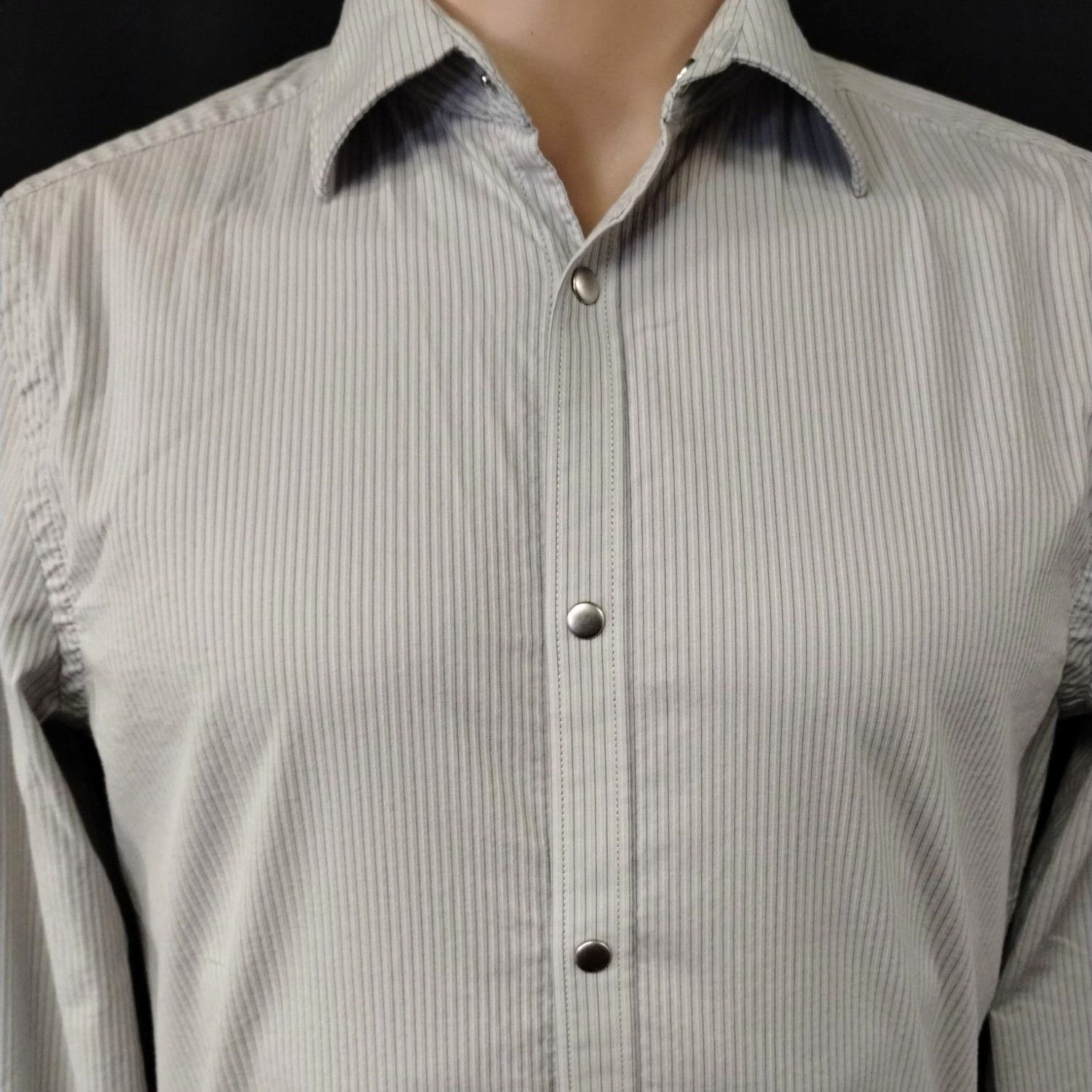 Armani Exchange Armani Exchange Men's Grey Shirt/Silver Snaps Sz XS SKU 4008 Size US XS / EU 42 / 0 - 3 Thumbnail