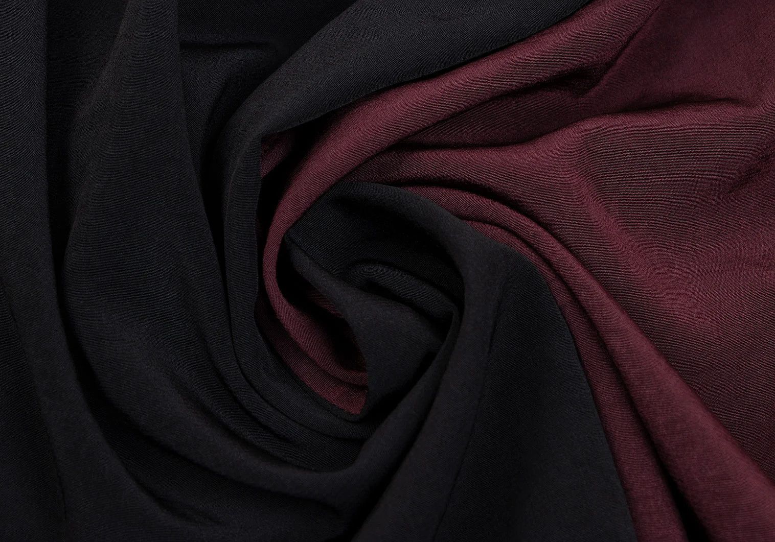 Yohji Yamamoto Bi-color Hooded Shirt in Bordeaux and Black Size US M / EU 48-50 / 2 - 12 Thumbnail