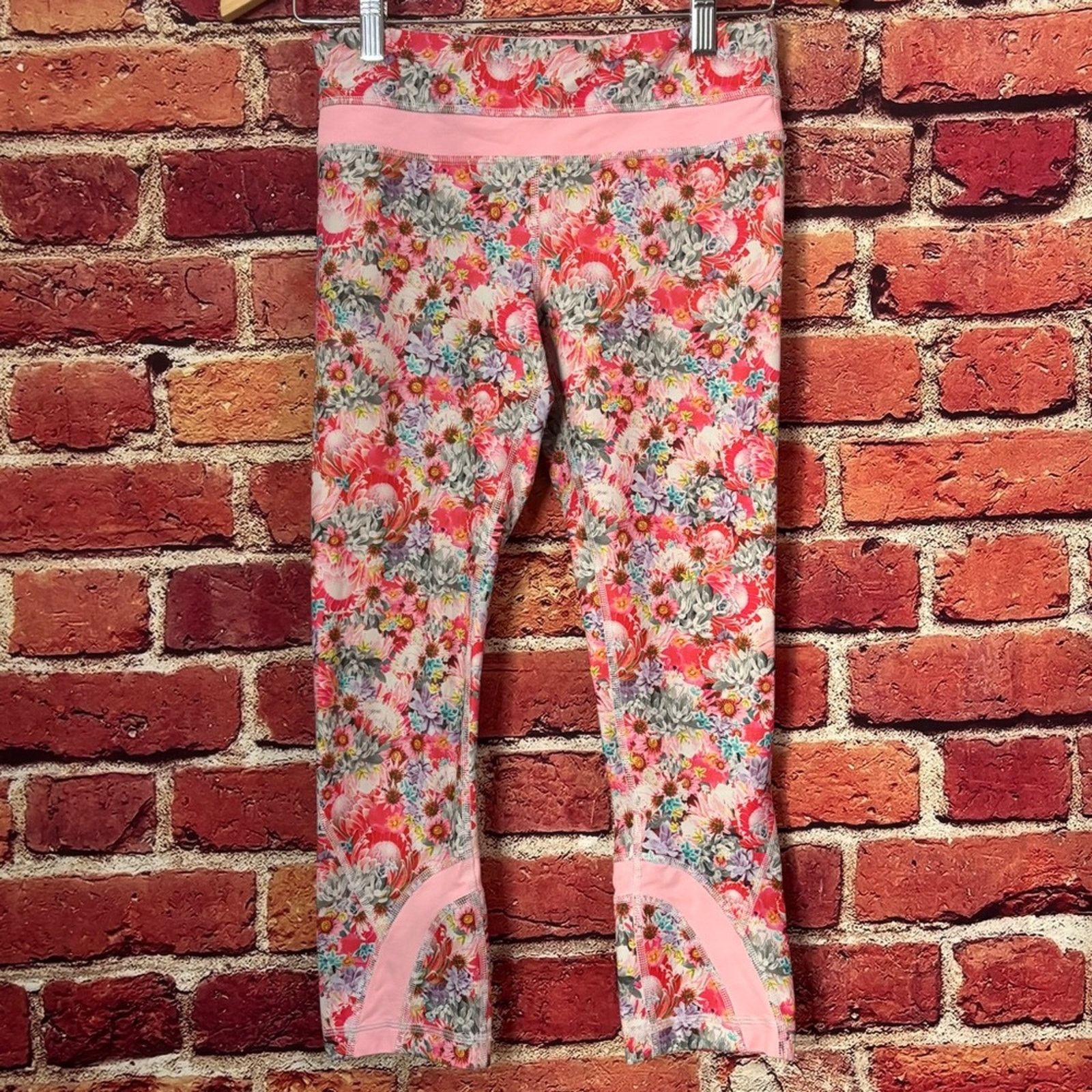 Lululemon Lululemon leggings size 4 Size 27" / US 4 / IT 40 - 1 Thumbnail