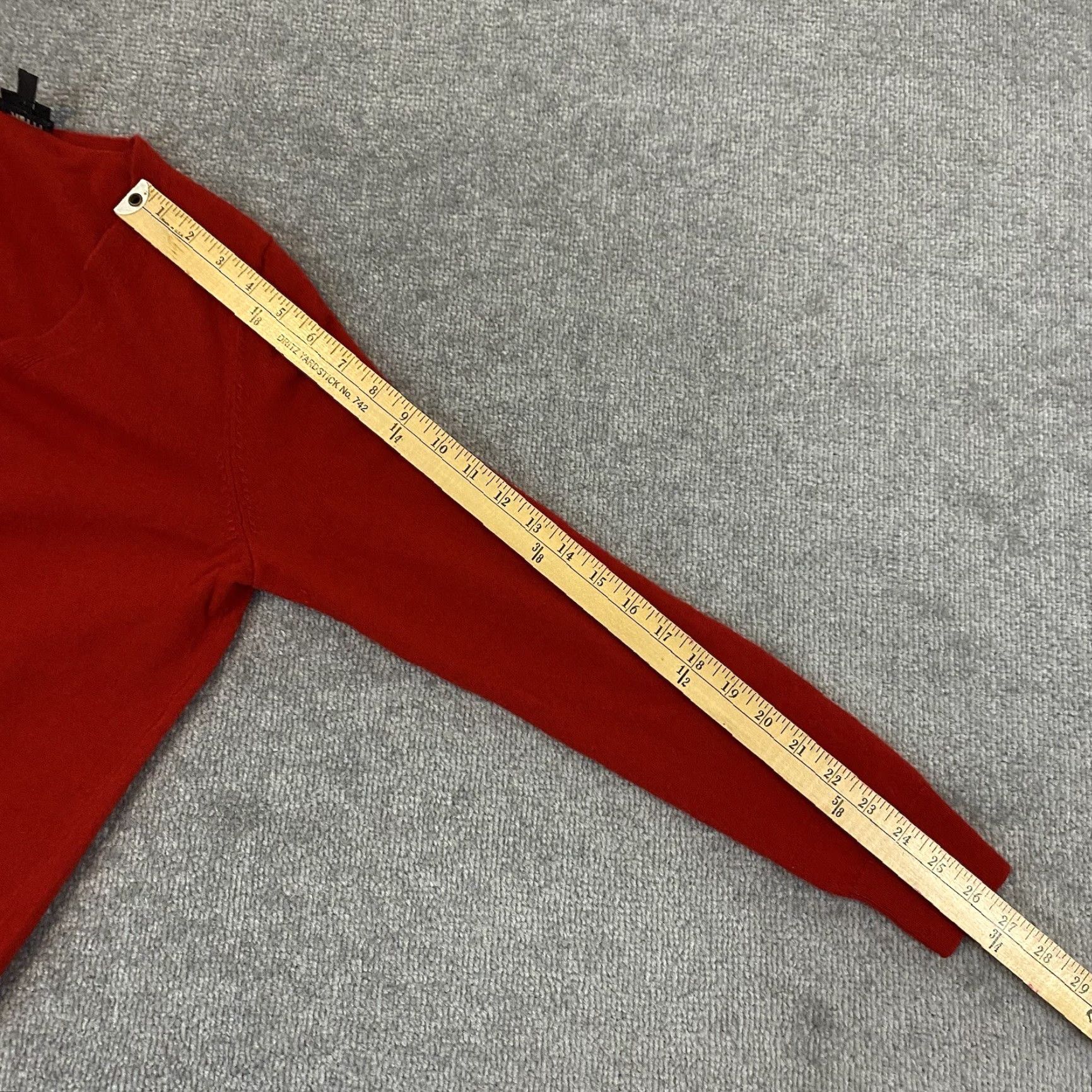 Talbots TALBOTS Cashmere Sweater Women Medium Red Deep V-Neck Long Sleeve Knit Pullover Regular Size M Vintage No Size M / US 6-8 / IT 42-44 - 6 Thumbnail