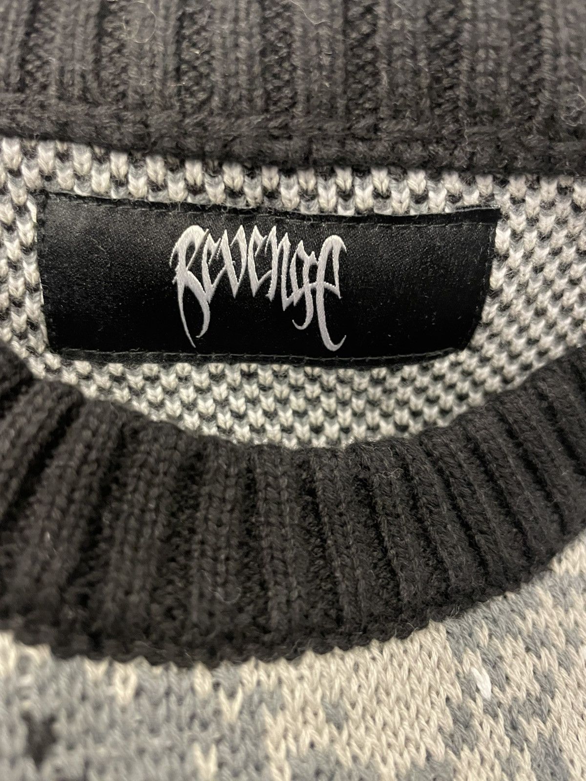 Revenge Revenge Crewneck Size US L / EU 52-54 / 3 - 3 Thumbnail