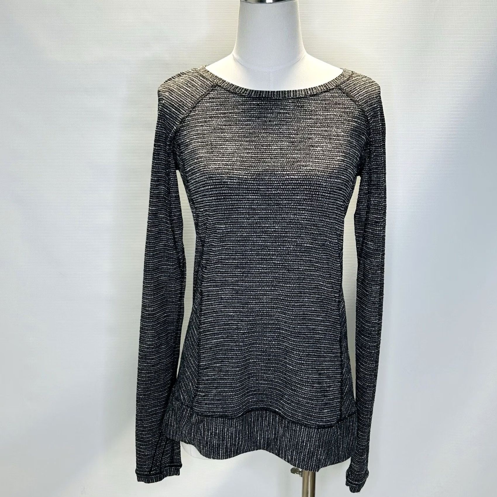 Lululemon Lululemon Race Your Pace Long Sleeve Shirt Women's Size 8 Gray/Black Piqué Rulu Activewear Running Shirt Women XS? Size M / US 6-8 / IT 42-44 - 7 Thumbnail