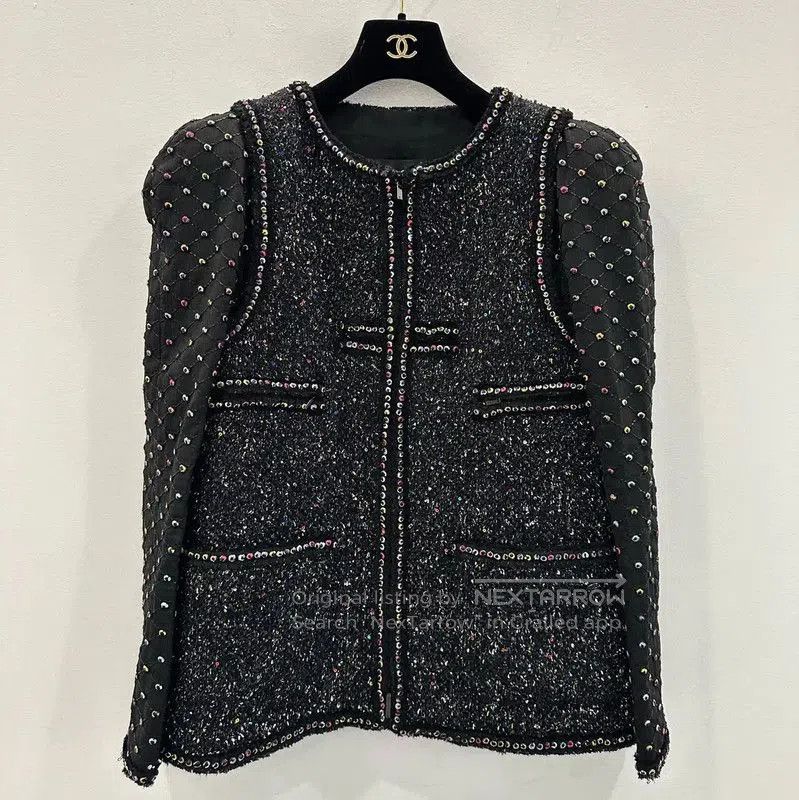 Chanel Chanel Women's Black Wool Jacket with Embellishments . Size L / US 10 / IT 46 - 1 Thumbnail