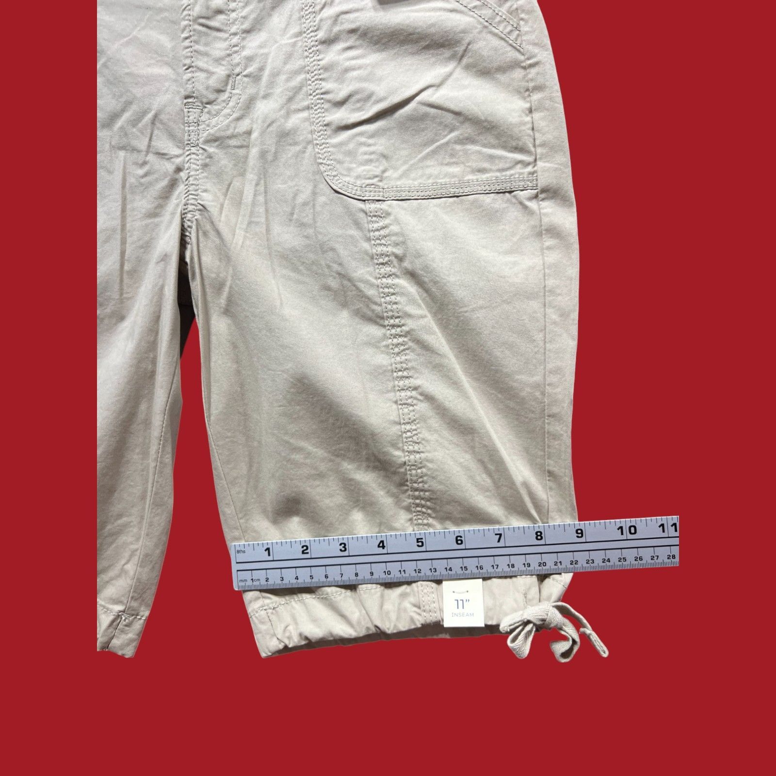 Other St. John's Bay - Women's Mid-Rise Cargo Bermuda Short - Beig Size 27" / US 4 / IT 40 - 9 Thumbnail