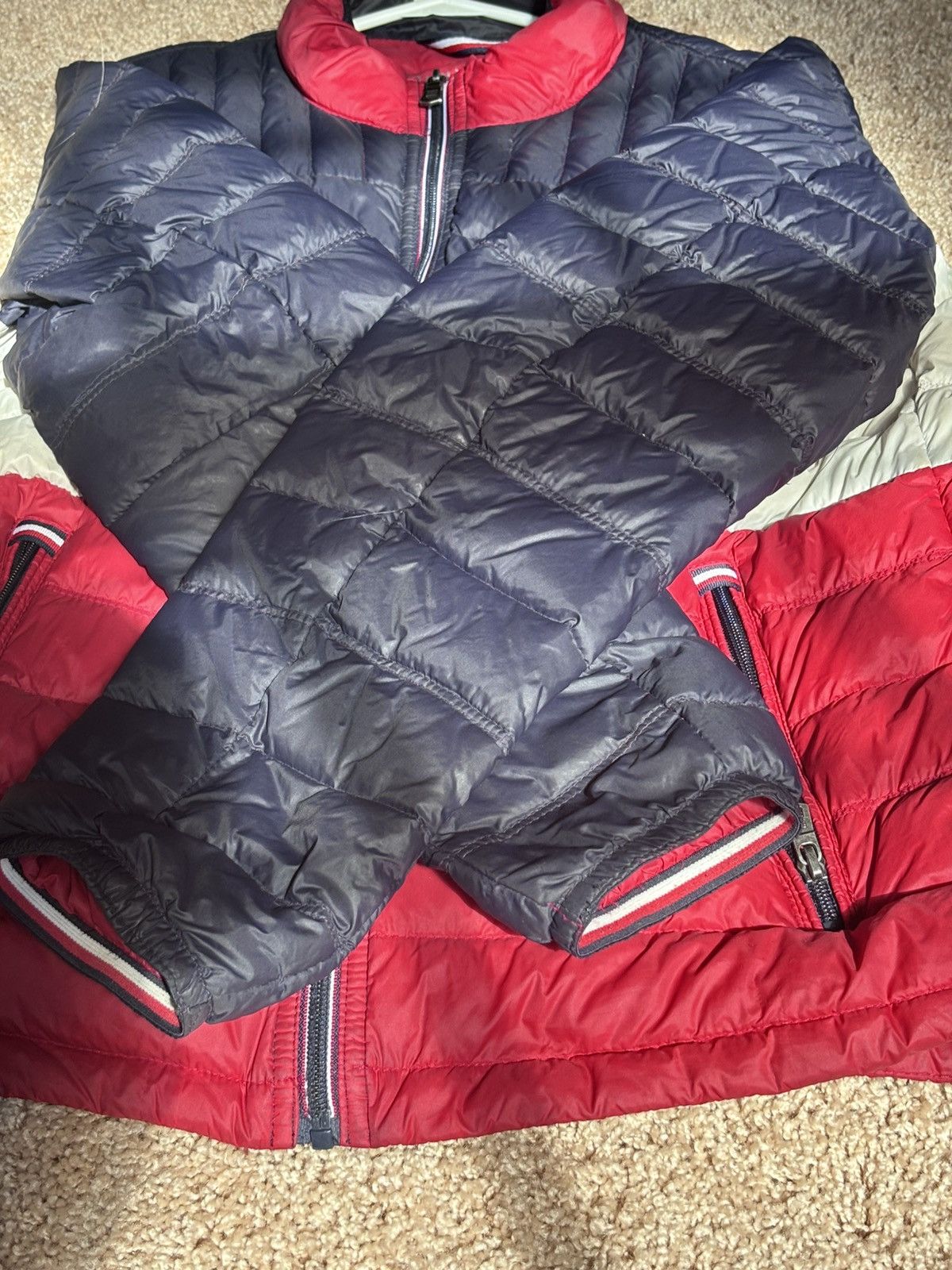 Tommy Hilfiger Tommy Hilfiger puffer jacket packable red blue white Size US S / EU 44-46 / 1 - 2 Thumbnail