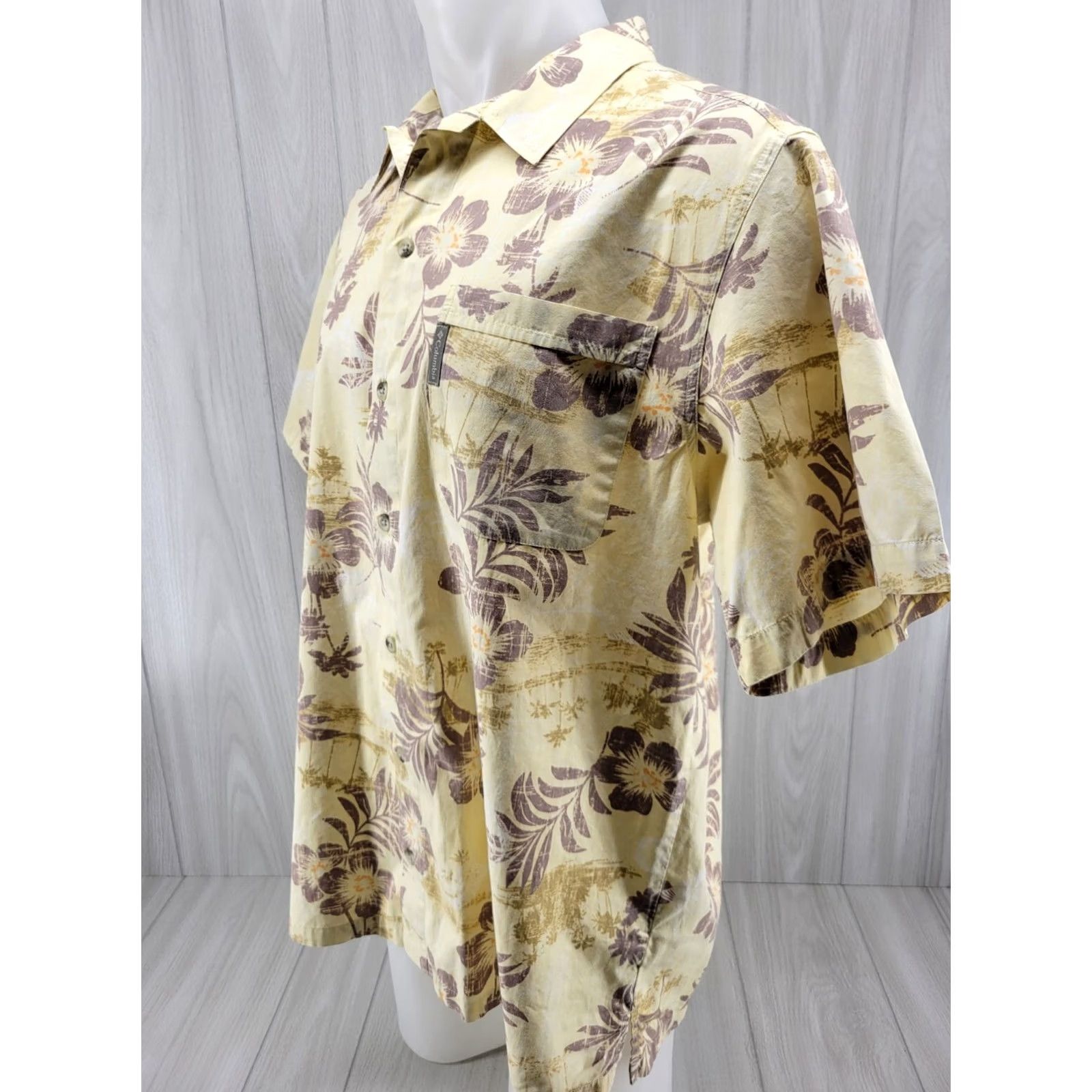 Vintage Columbia Button-Up Shirt Mens Large Hawaiian Yellow Floral Size US L / EU 52-54 / 3 - 2 Thumbnail