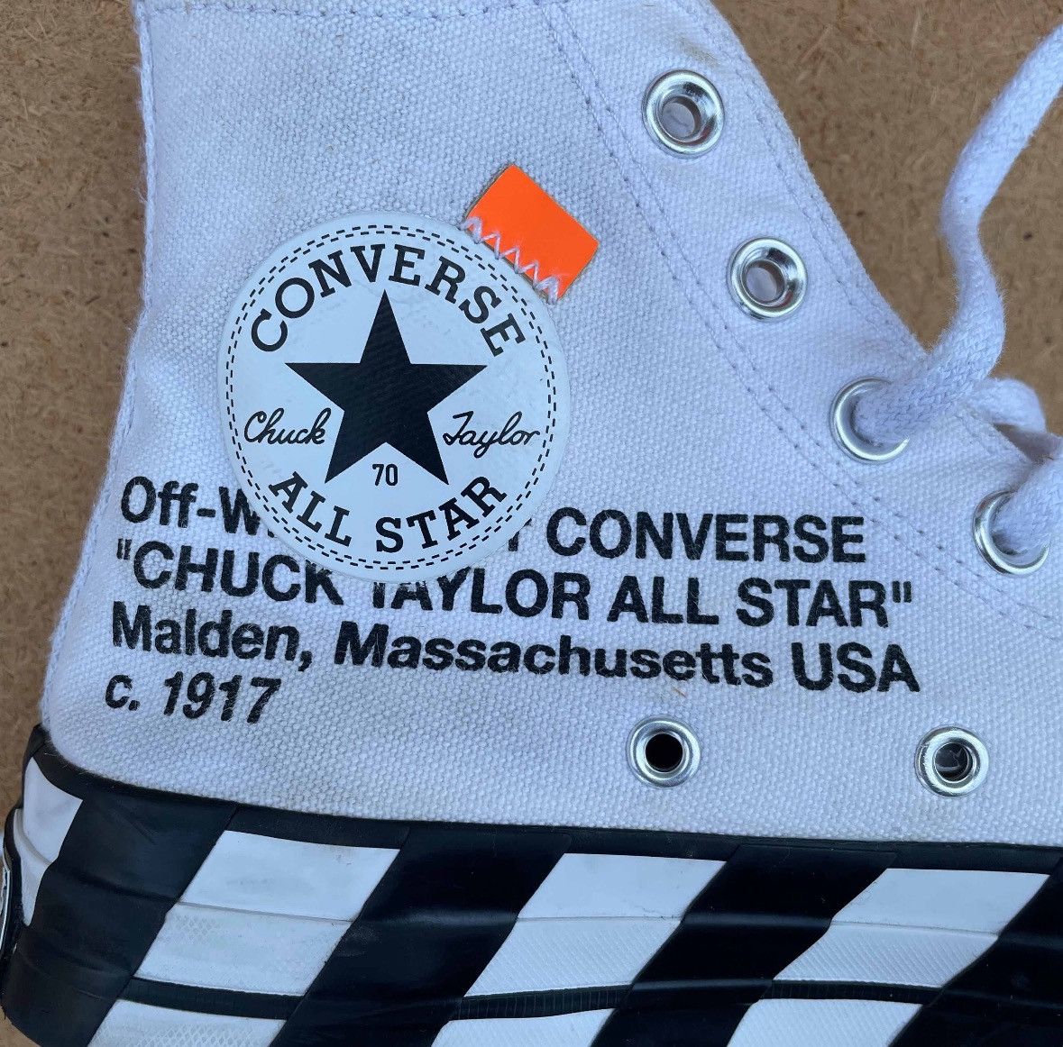 Converse × Off-White Off-White x Nike Converse Chuck 70 Size US 6 / EU 39 - 5 Thumbnail