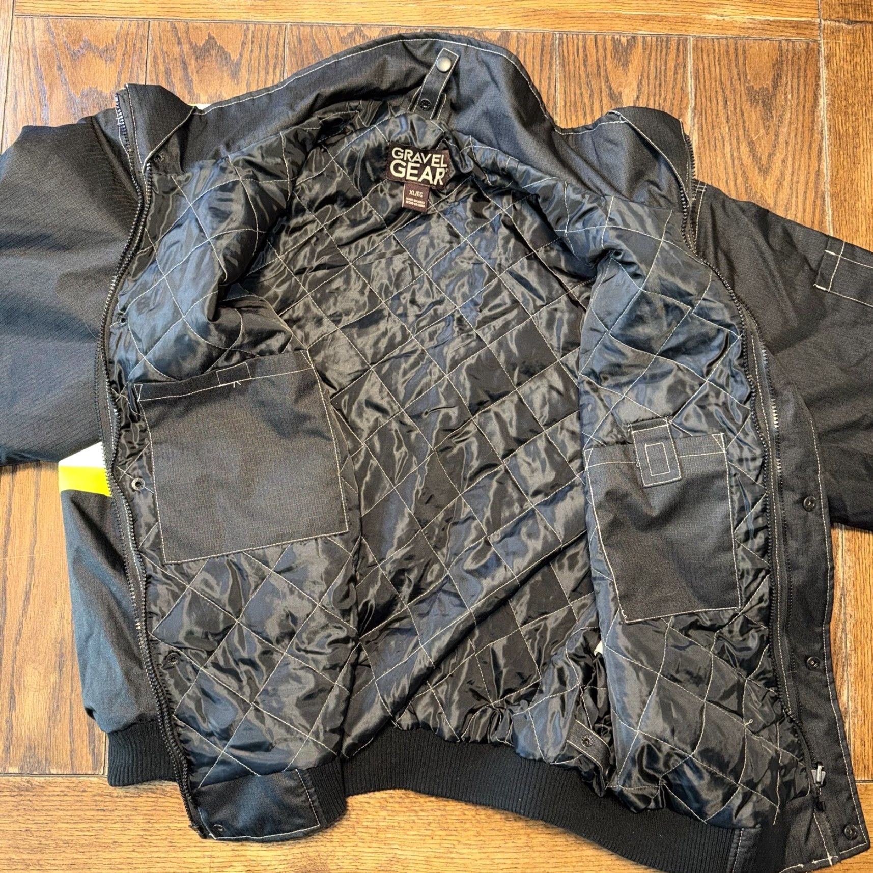 Vintage VINTAGE Gravel Gear Mens XL High-Visibility Bomber Jacket Reflective 3M Outer Only Size US XL / EU 56 / 4 - 5 Thumbnail