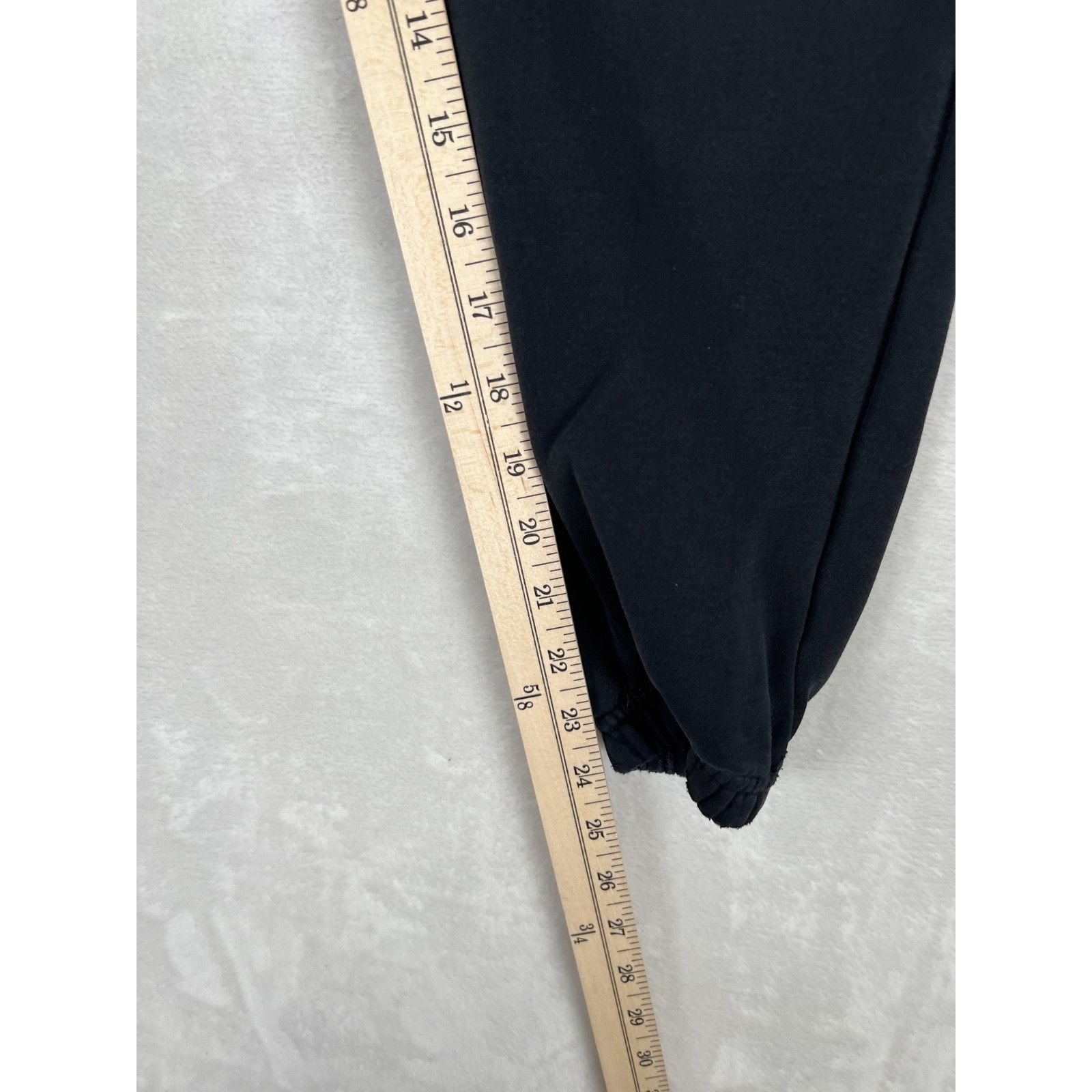 Fabletics Fabletics Sweatpants Women's X-Small Black Jogger Pockets Dr Size 24" / US 00 / IT 34 - 2 Thumbnail