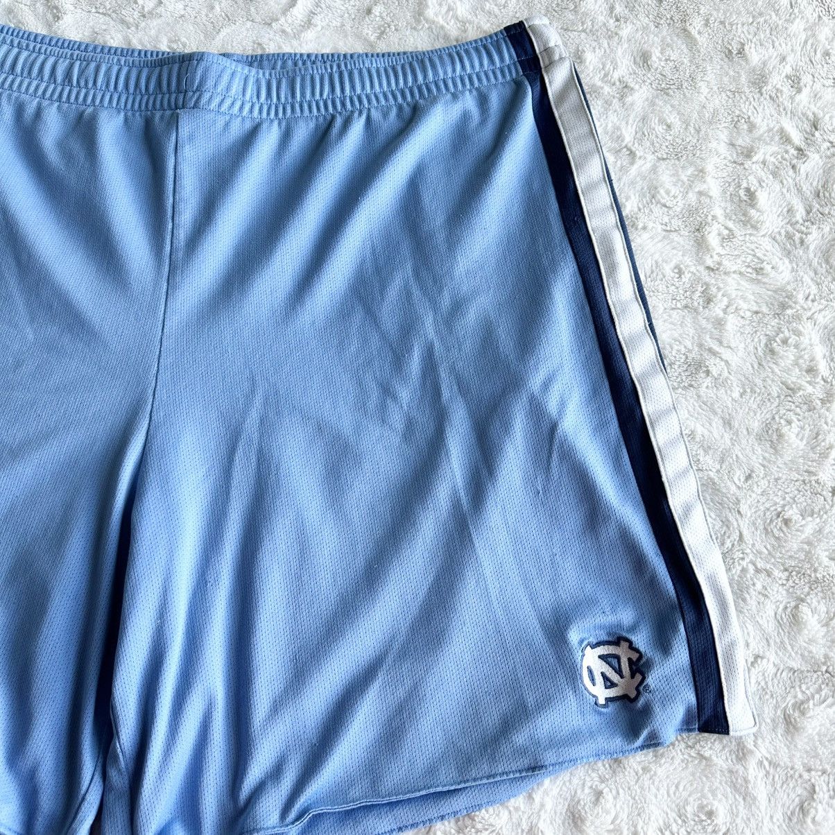 Nike Vintage UNC Lacrosse Shorts Mens XXL Carolina Tar Heels Nike Size US 41 - 3 Thumbnail