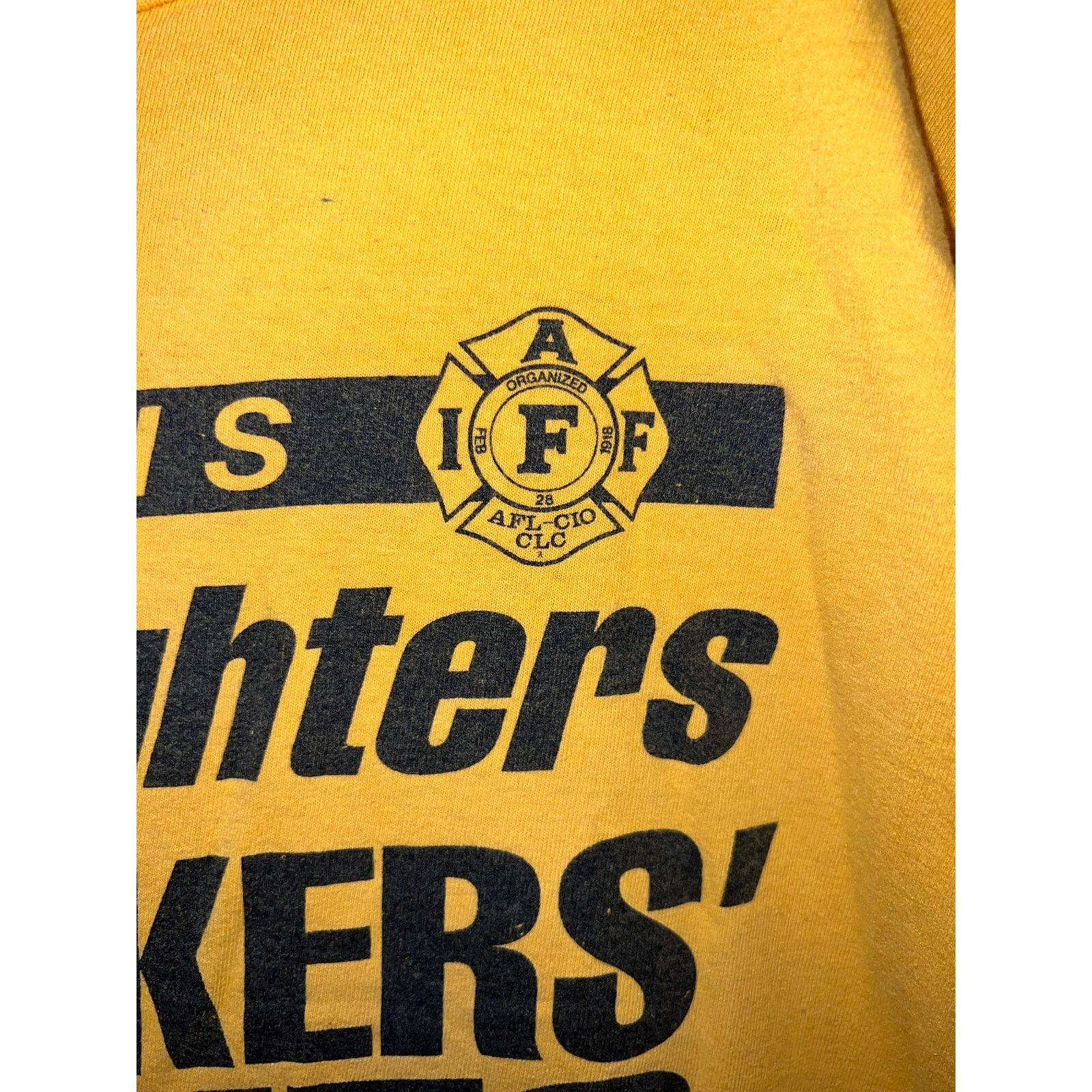 Vintage Vintage Memphis FireFighter Shirt Workers Rights Tee VTG XL Size US XL / EU 56 / 4 - 4 Thumbnail