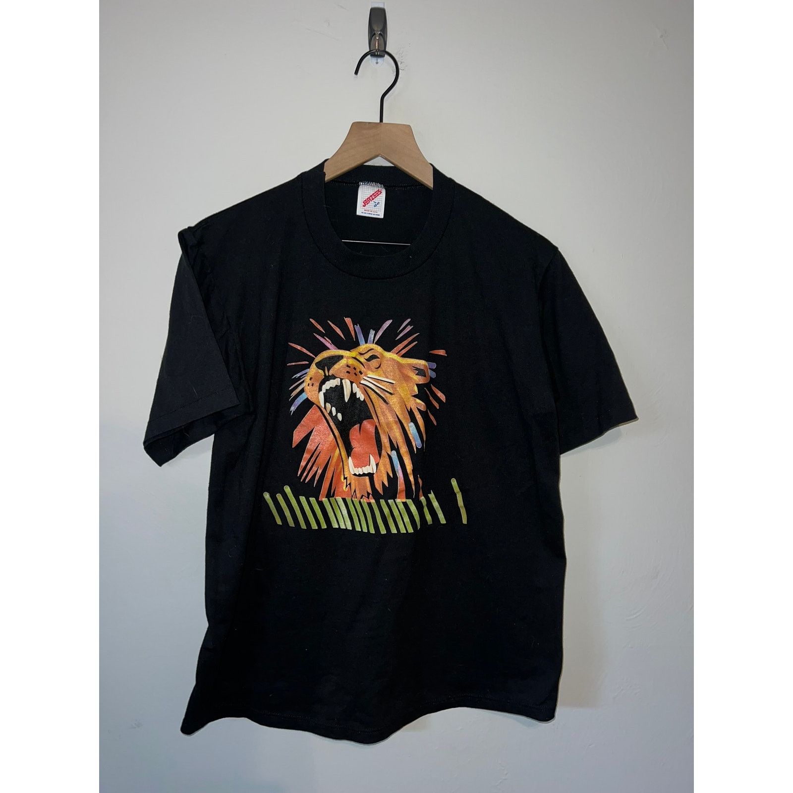 Jerzees 90s Vintage Lion Roar Big Cat Graphic Shirt Black VTG Art M Size US M / EU 48-50 / 2 - 1 Thumbnail
