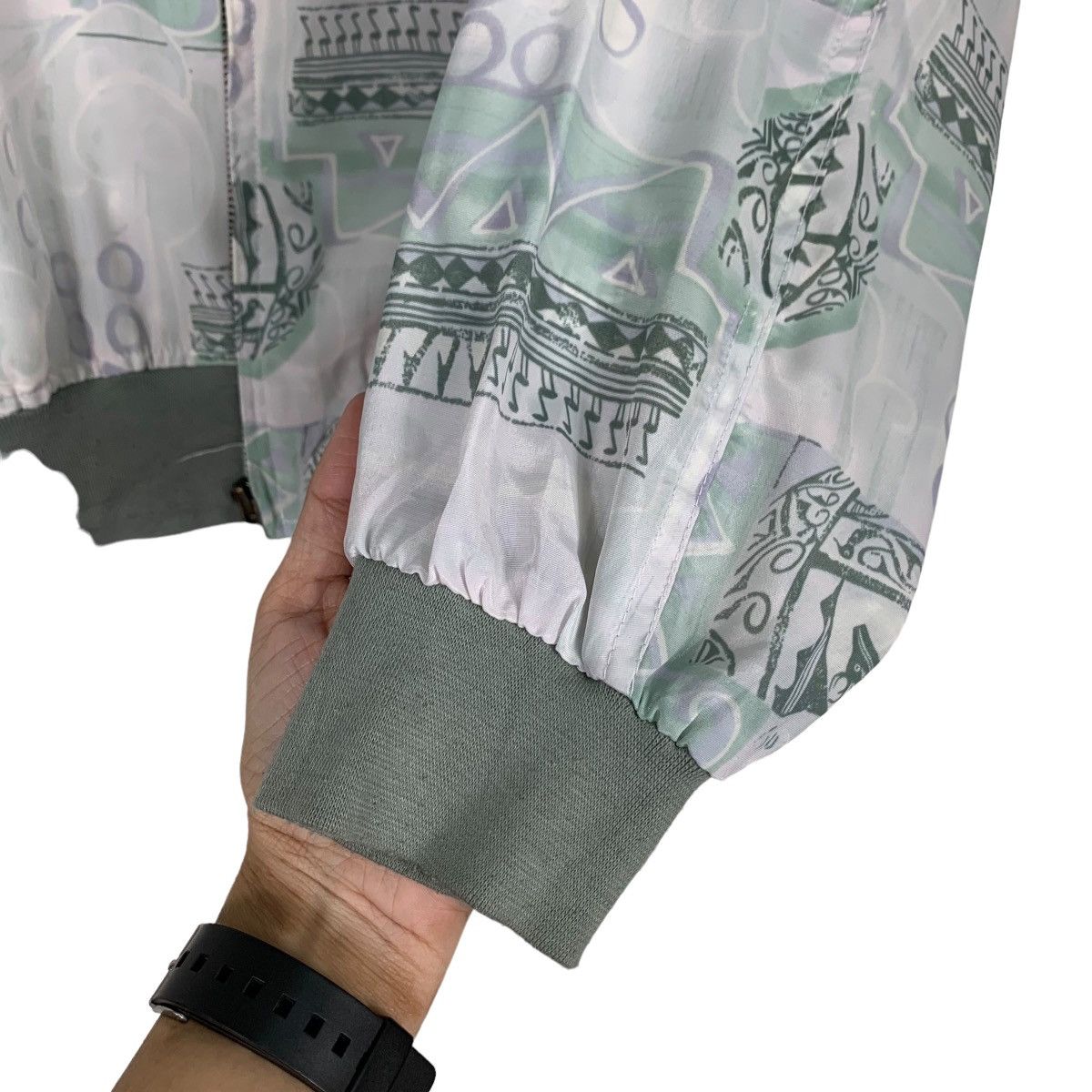 Japanese Brand Vintage PREMIUM Fullprint Light Bomber Jacket #0376-C17 Size US L / EU 52-54 / 3 - 13 Thumbnail