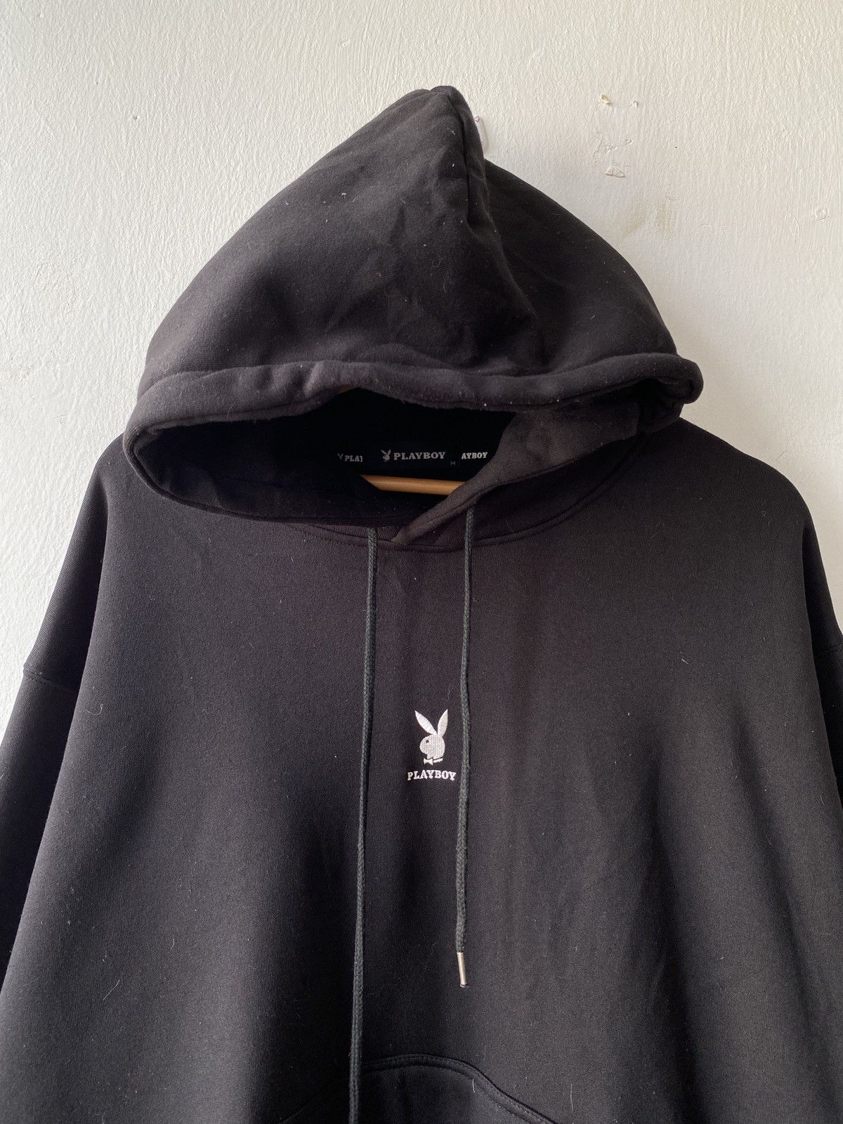 Playboy Playboy Centre Logo Back Hit Design Hoodie Size US L / EU 52-54 / 3 - 5 Thumbnail