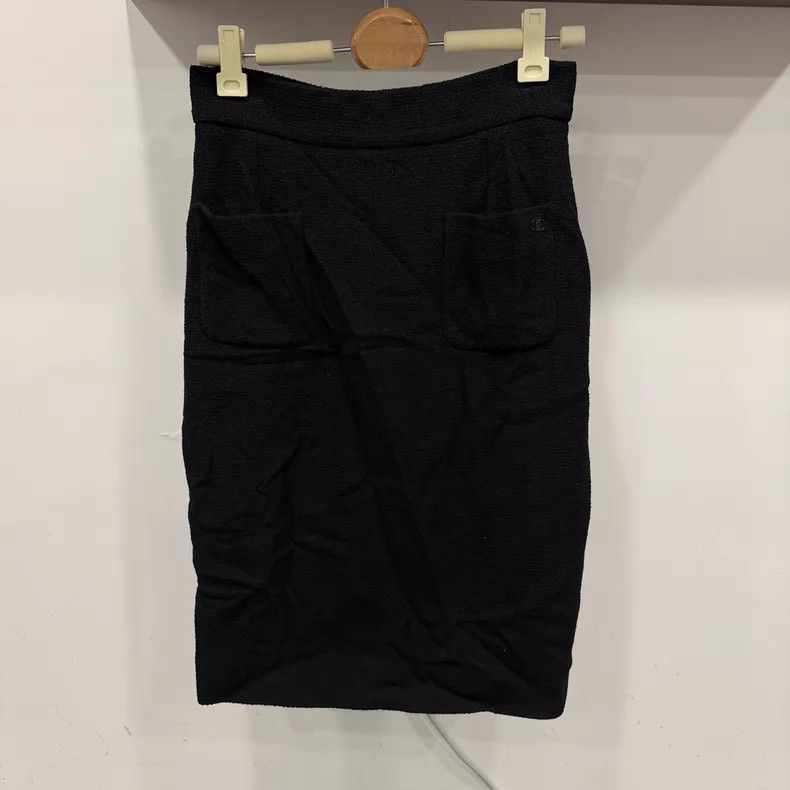 Chanel Chanel Black skirt Size 25" / US 0 / IT 36 - 1 Thumbnail