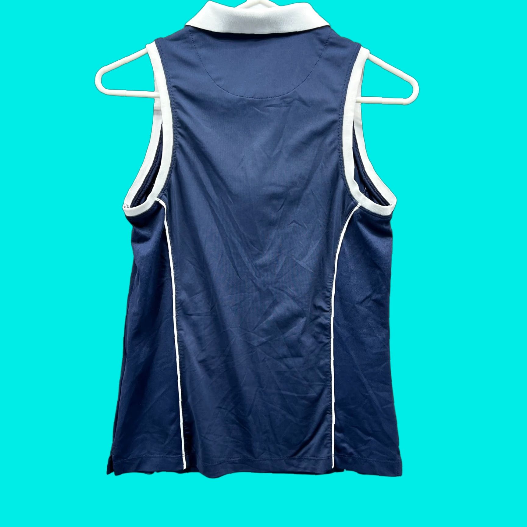 Peter Millar VINTAGE Peter Millar Polo Shirt Women Small Blue Sleeveless Performance Chrissie Tank Shirt Women Small Blue Sleeveless Polo Tank Size S / US 4 / IT 40 - 1 Thumbnail