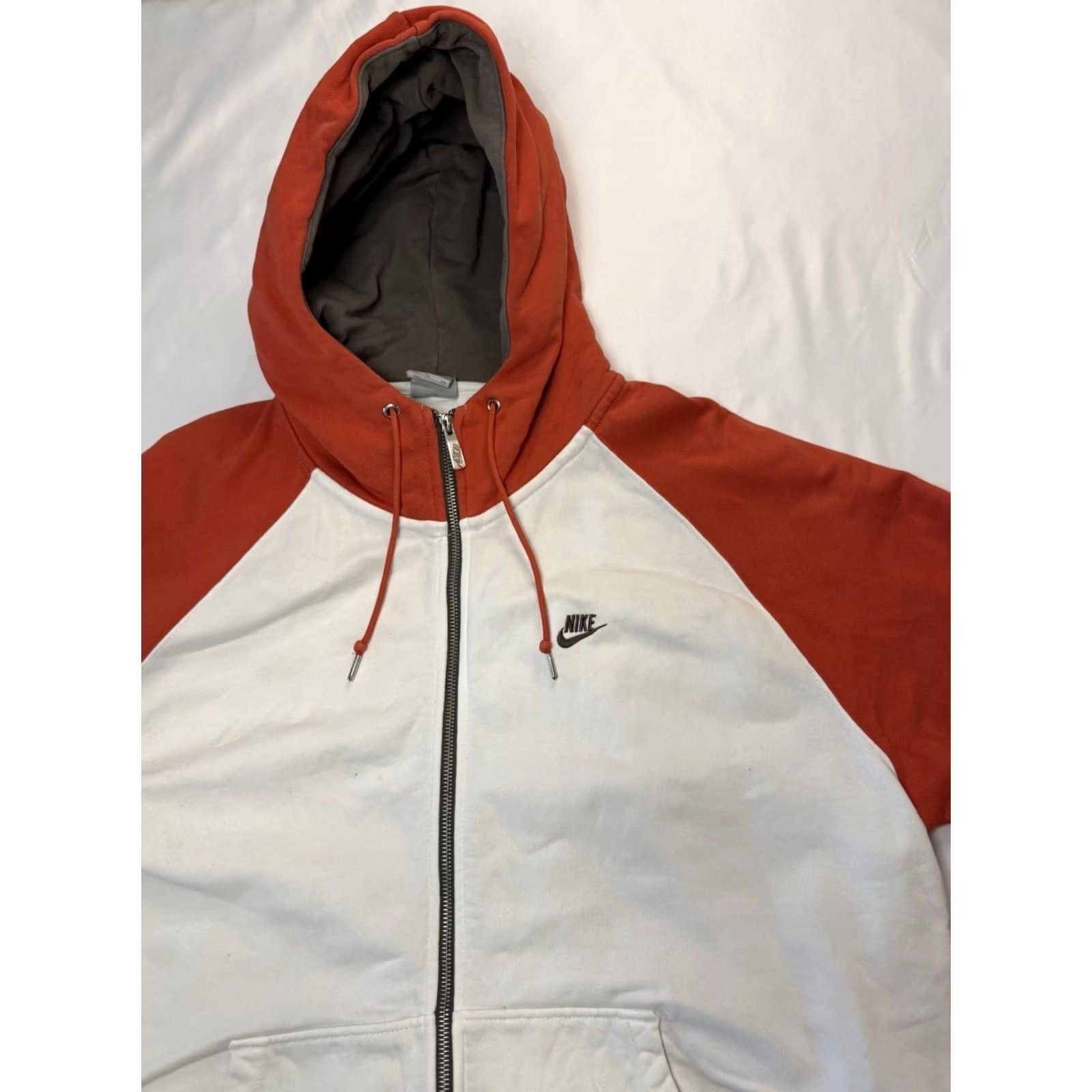 Nike VINTAGE Nike Sportswear AW77 Full Zip Hoodie Mens XL White Orange Size US XL / EU 56 / 4 - 2 Thumbnail