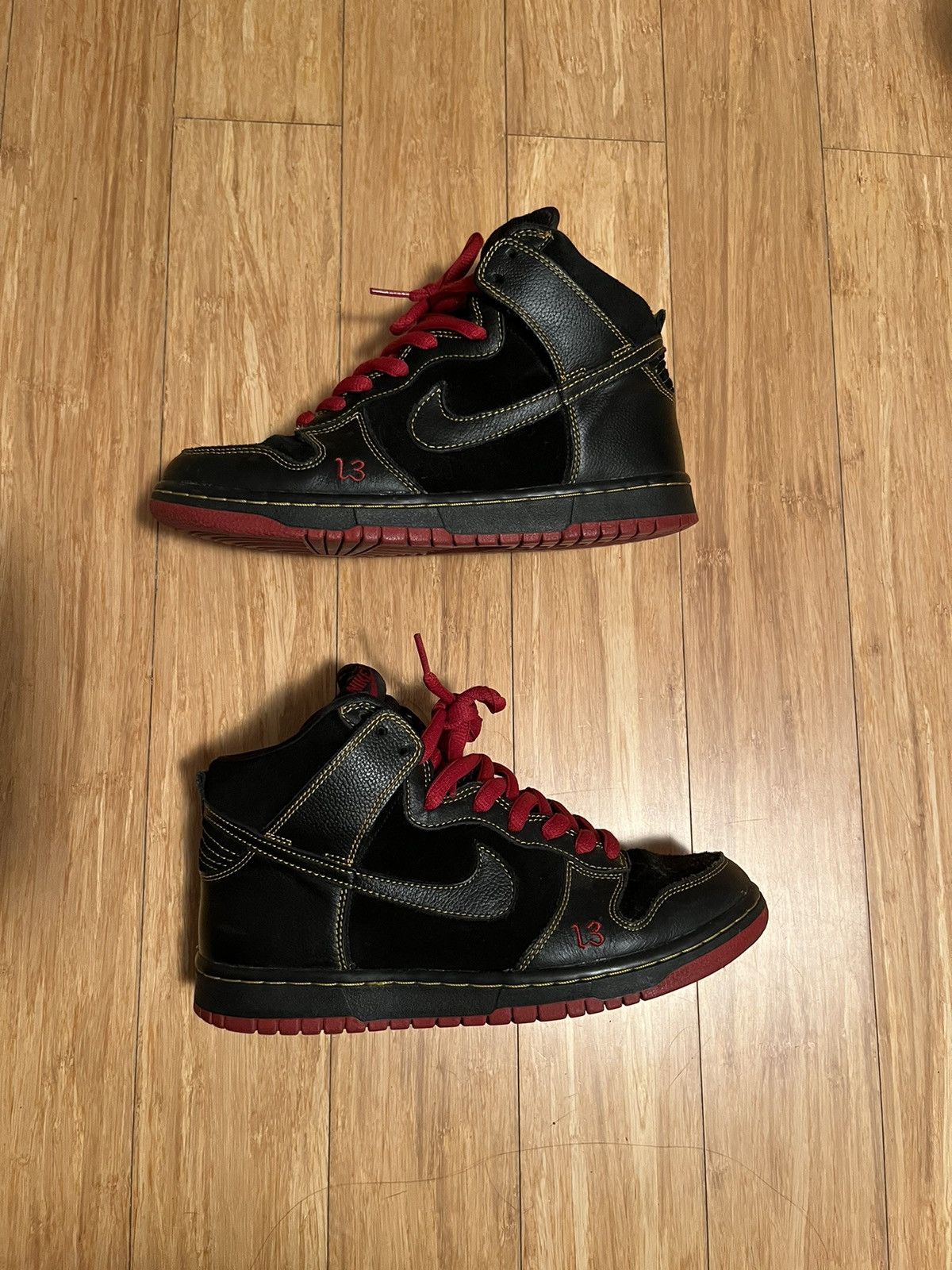Nike UNLUCKY NIKE DUNKS Size US 8 / EU 41 - 1 Thumbnail