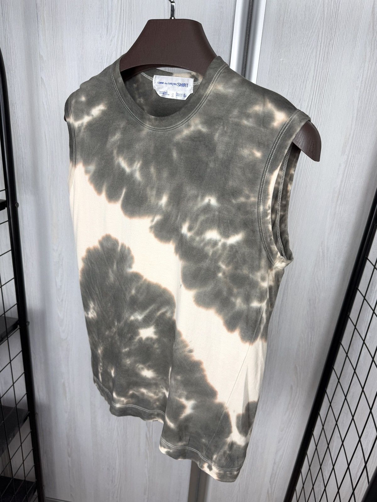 Comme des Garcons SHIRT COMME des GARÇONS SHIRT Tie Dye Sleeveless Cut Sew Tank Top Size US S / EU 44-46 / 1 - 6 Thumbnail