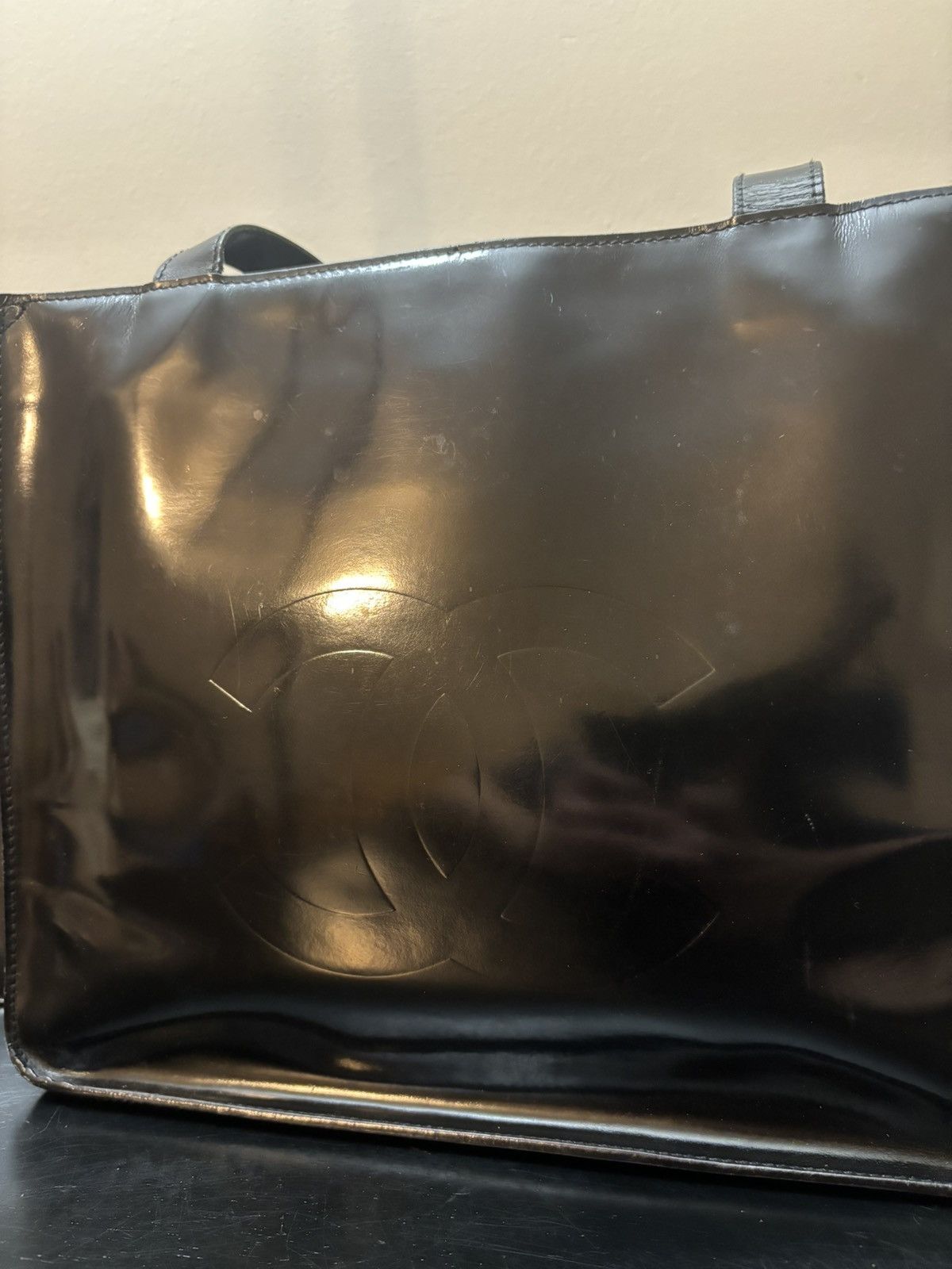 Chanel Chanel CC Logo Coco Patent Leather Shopper Tote Black Size ONE SIZE - 2 Thumbnail