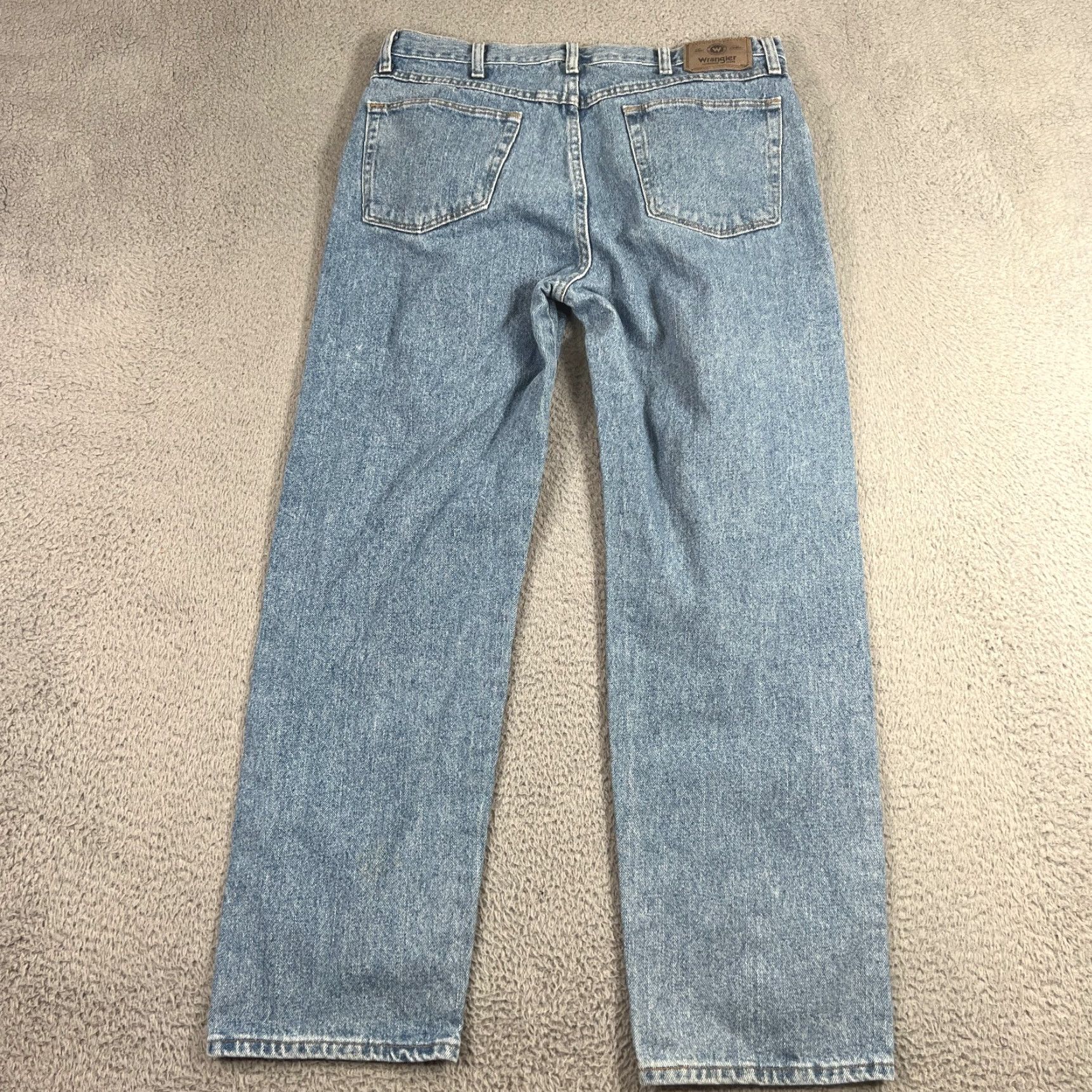 Wrangler WRANGLER Light Wash Blue Jeans 36x30 Straight Leg Regular Fit Mens Size US 36 / EU 52 - 6 Thumbnail