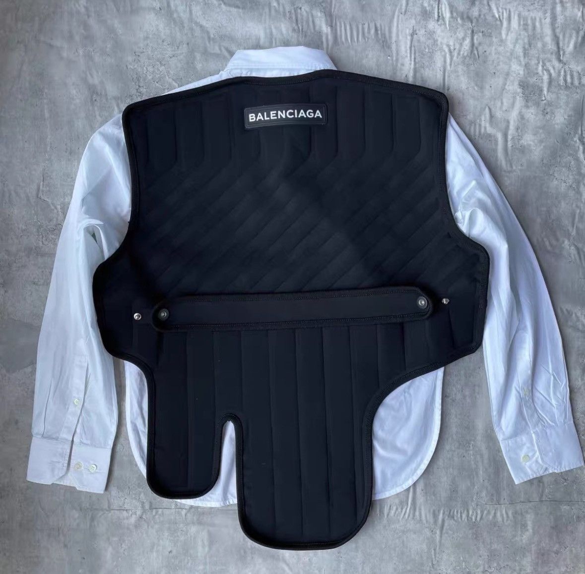 Balenciaga Balenciaga 17aw shirt Size US M / EU 48-50 / 2 - 4 Thumbnail