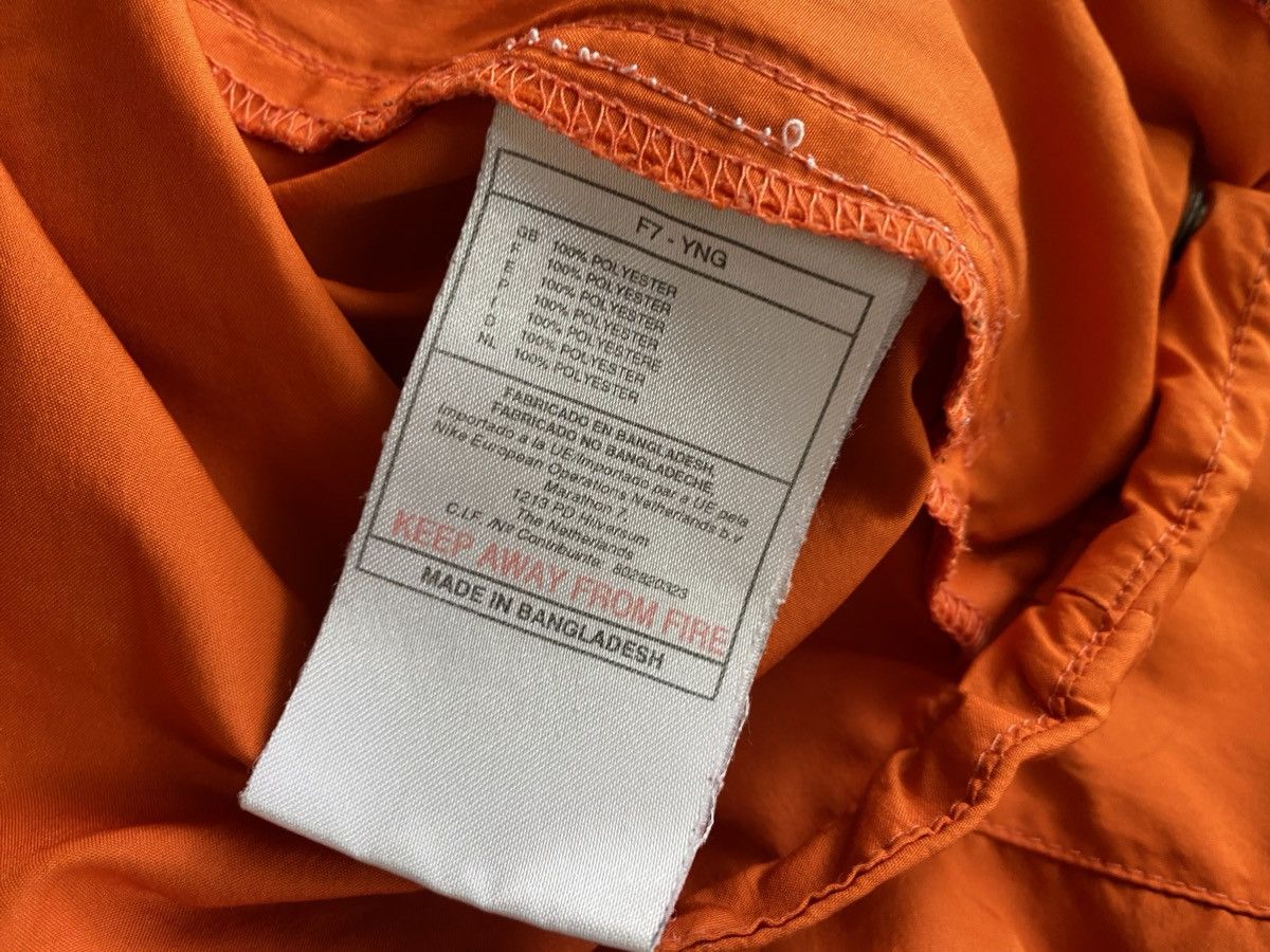 Nike 90’s Nike Vintage Half Zip Training Windbreaker Jacket Size US L / EU 52-54 / 3 - 9 Thumbnail