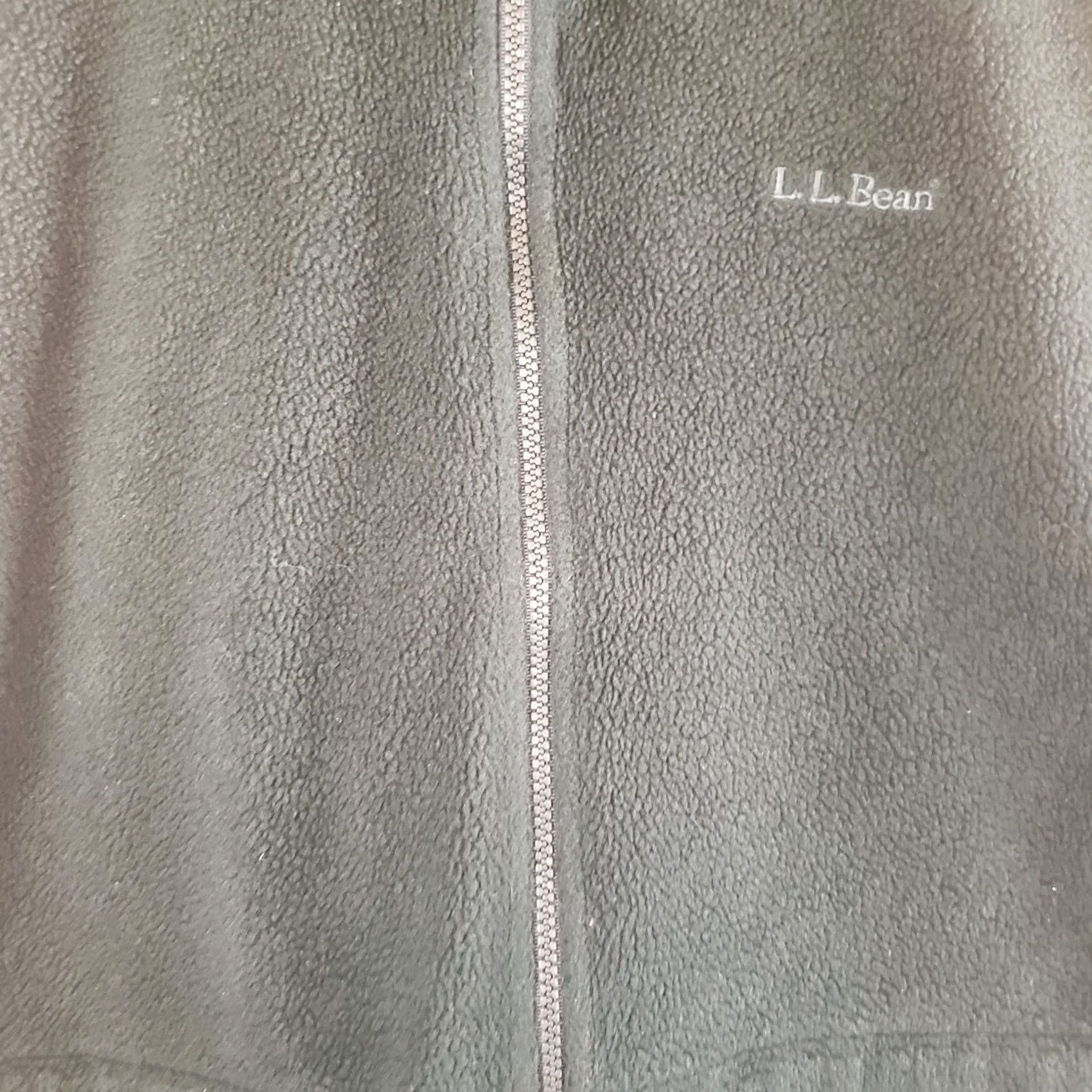 Vintage VINTAGE L.L.Bean Vest Mens XL Green Fleece Full Zip Outdoor Pockets Logo 90s Classic Outdoor Wear Mens XL Green Vest Size US XL / EU 56 / 4 - 7 Thumbnail
