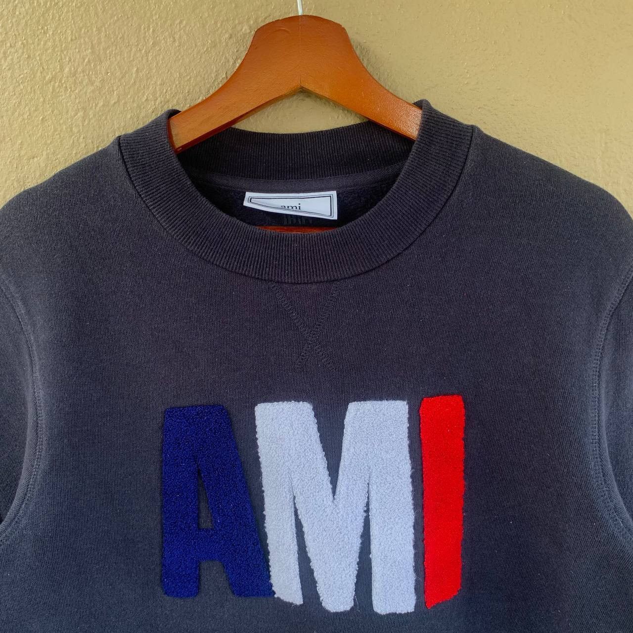 AMI AMI Big Spellout Carpet Logo Sweatshirt Size US S / EU 44-46 / 1 - 3 Thumbnail