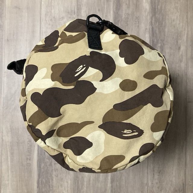 Bape 🔥Vintage🔥 BAPE CAMO Travel Bag a bathing ape NIGO Size ONE SIZE - 6 Thumbnail