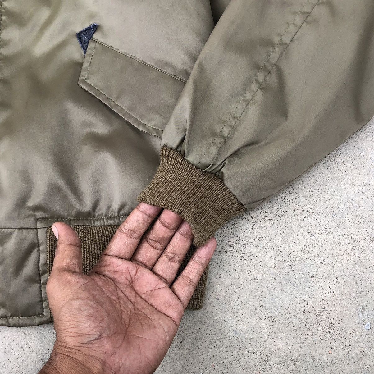 Vintage Vintage B-15 Style Military Nylon Bomber Jacket Size US M / EU 48-50 / 2 - 7 Thumbnail