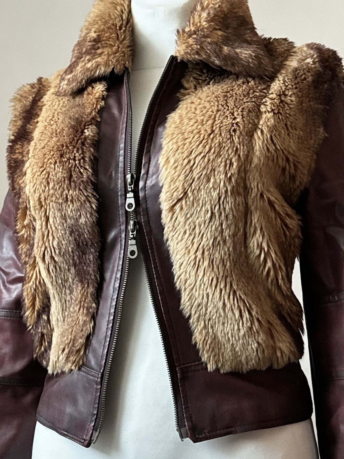 Vintage So sick leather avant garde biker moto jacket with fur Size M / US 6-8 / IT 42-44 - 4 Thumbnail