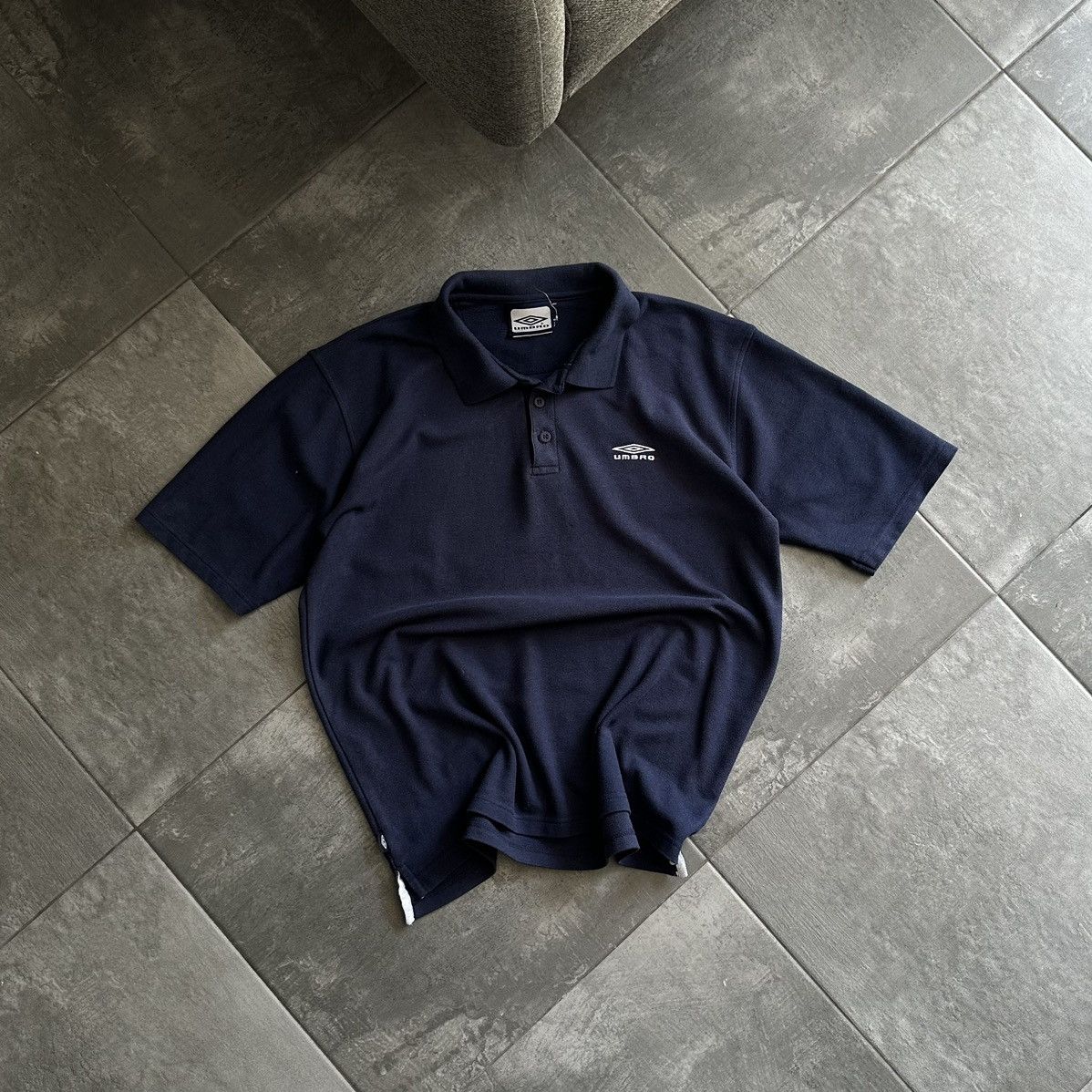 Umbro × Vintage Vintage Umbro Polo T-shirts Basic Fit Y2K Small Logo 00s Size US XL / EU 56 / 4 - 1 Thumbnail