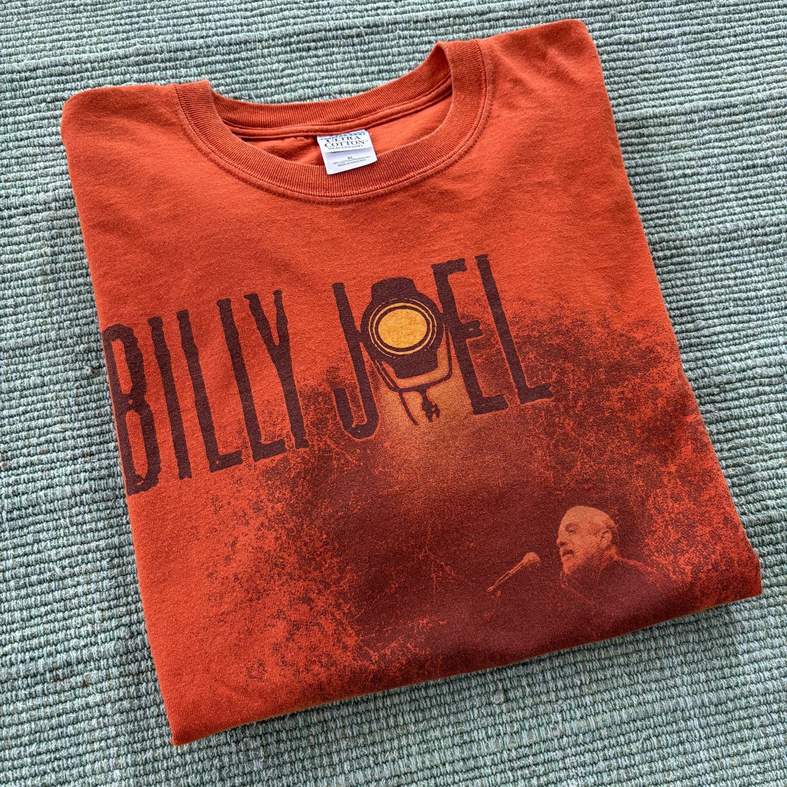 Gildan Vintage 2007 Billy Joel Concert Tee Shirt Sz XL Orange Size US XL / EU 56 / 4 - 1 Thumbnail