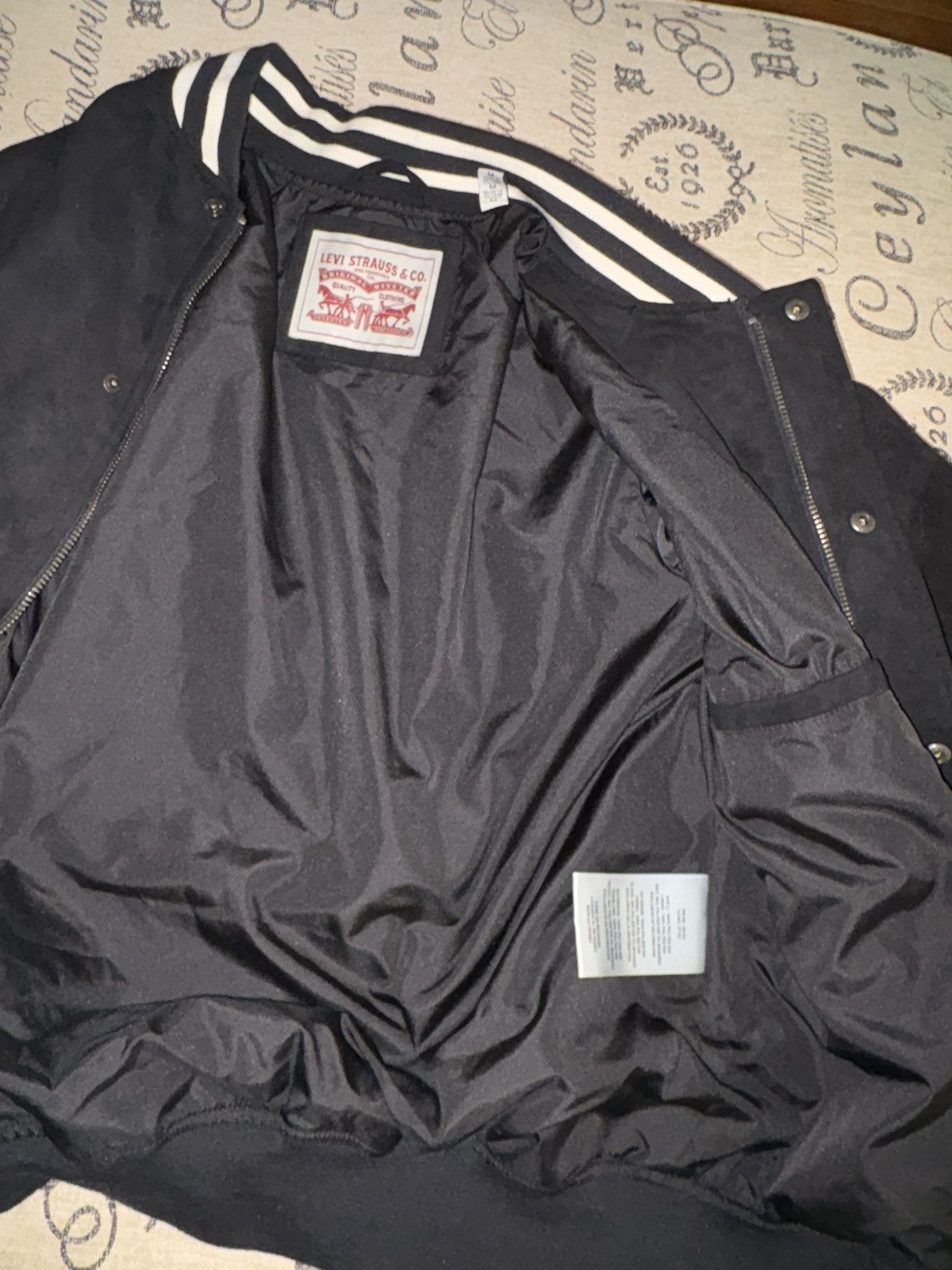 Levi's Levi bomber varsity jacket sz M Size US L / EU 52-54 / 3 - 5 Thumbnail