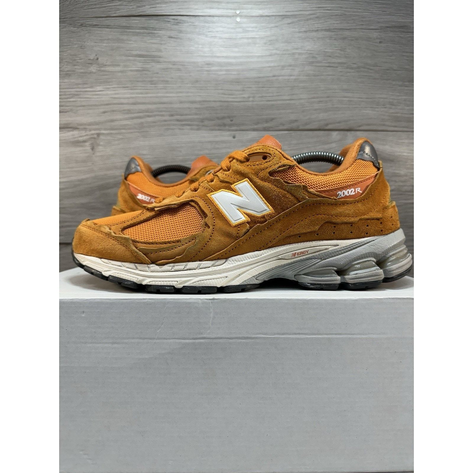 New Balance New Balance 2002R Protection Pack - Vintage Orange - Size 10 Size US 10 / EU 43 - 1 Thumbnail