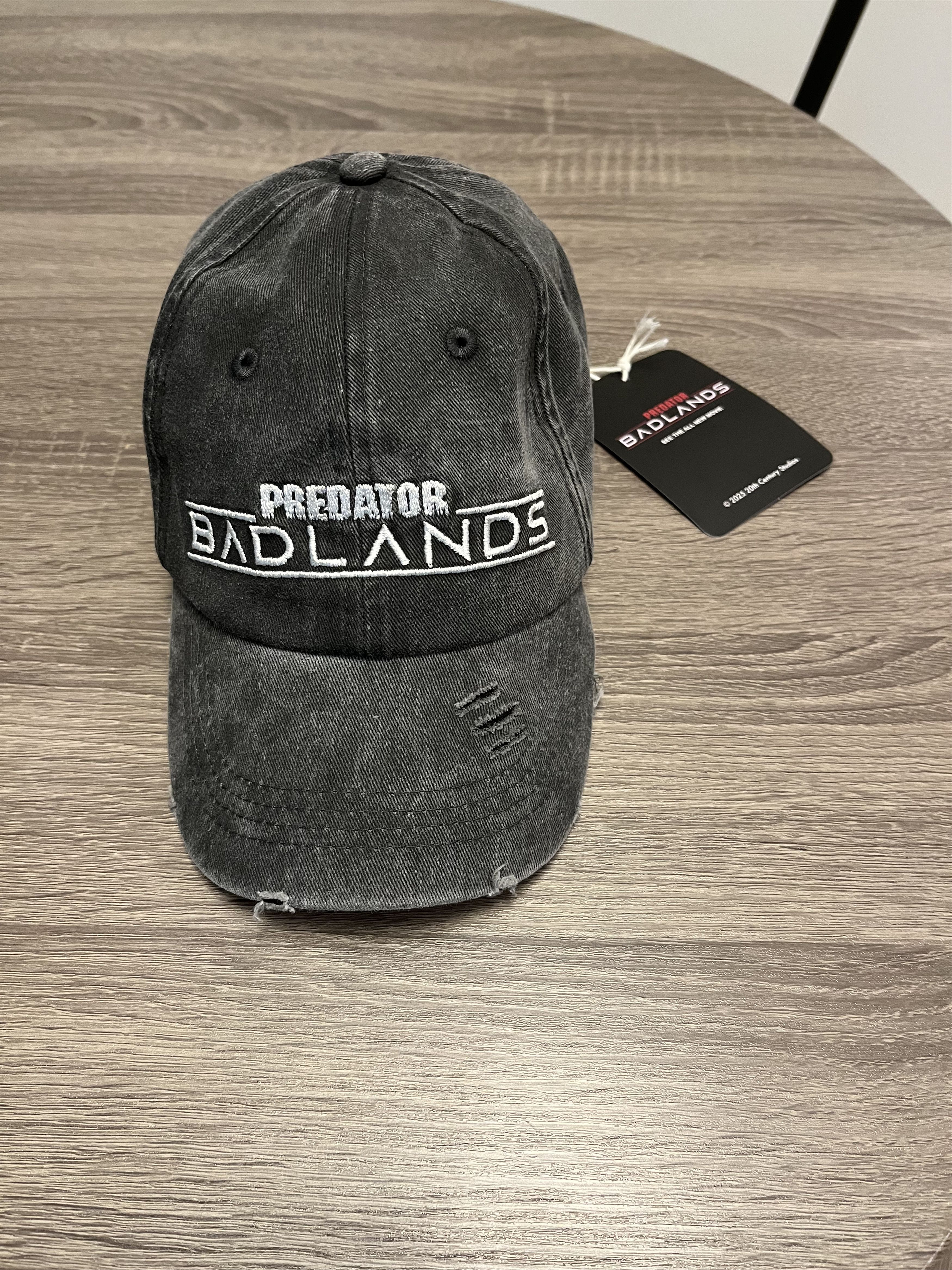 Other Predator Badlands Hat Size ONE SIZE - 1 Thumbnail