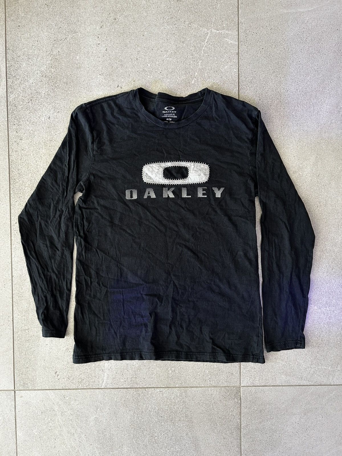 Oakley Oakley Software Long Sleeve T-Shirt Embroidered Logo –Size M Size US M / EU 48-50 / 2 - 1 Thumbnail