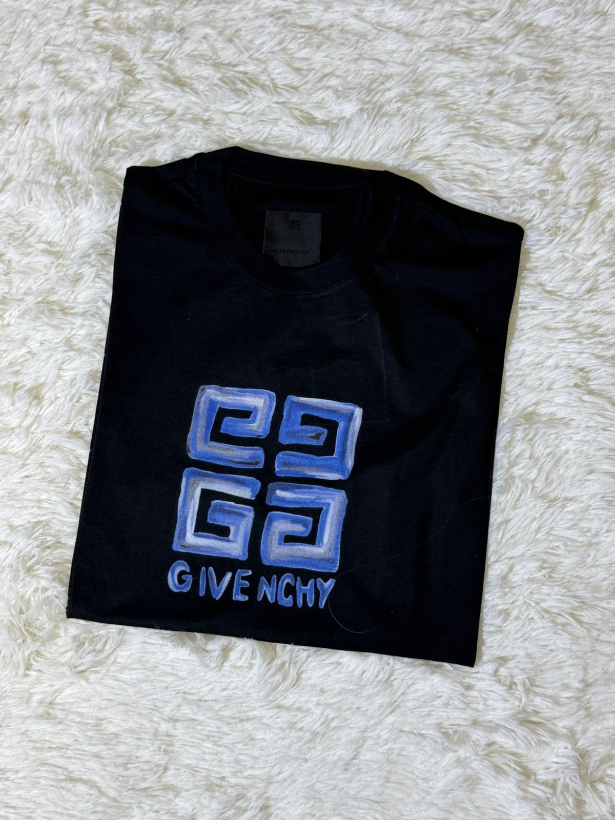 Givenchy Givenchy black T-shirt Size US L / EU 52-54 / 3 - 1 Thumbnail
