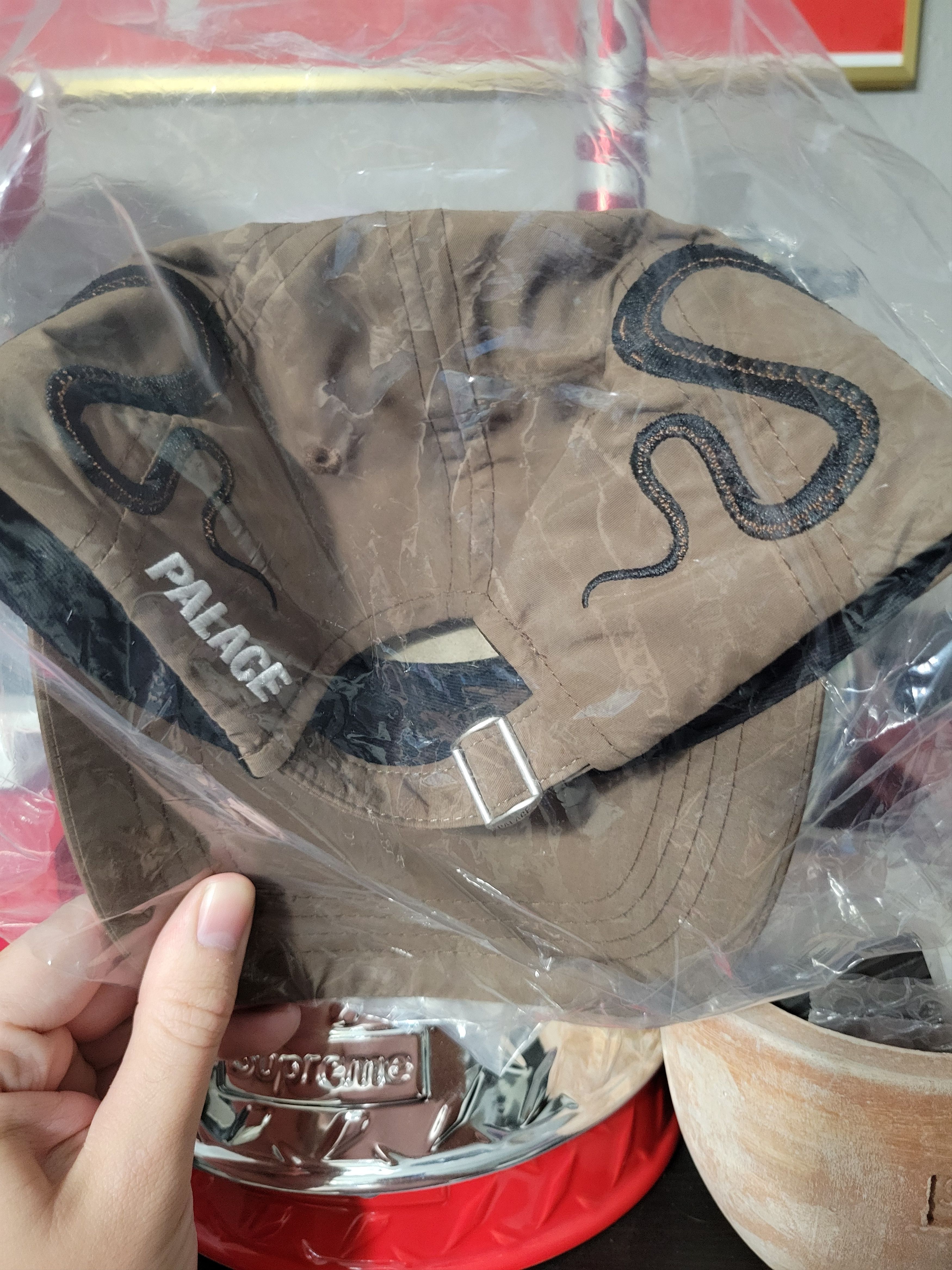 Palace Snake 6 panel Size ONE SIZE - 4 Thumbnail