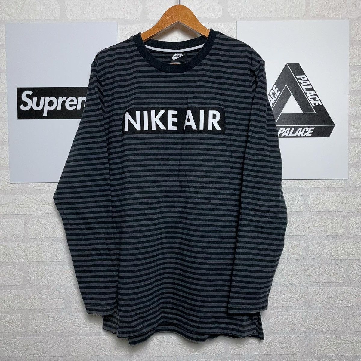 Nike Black Nike Swoosh Striped Polo Tee t-shirt long sleeve Size US L / EU 52-54 / 3 - 1 Thumbnail