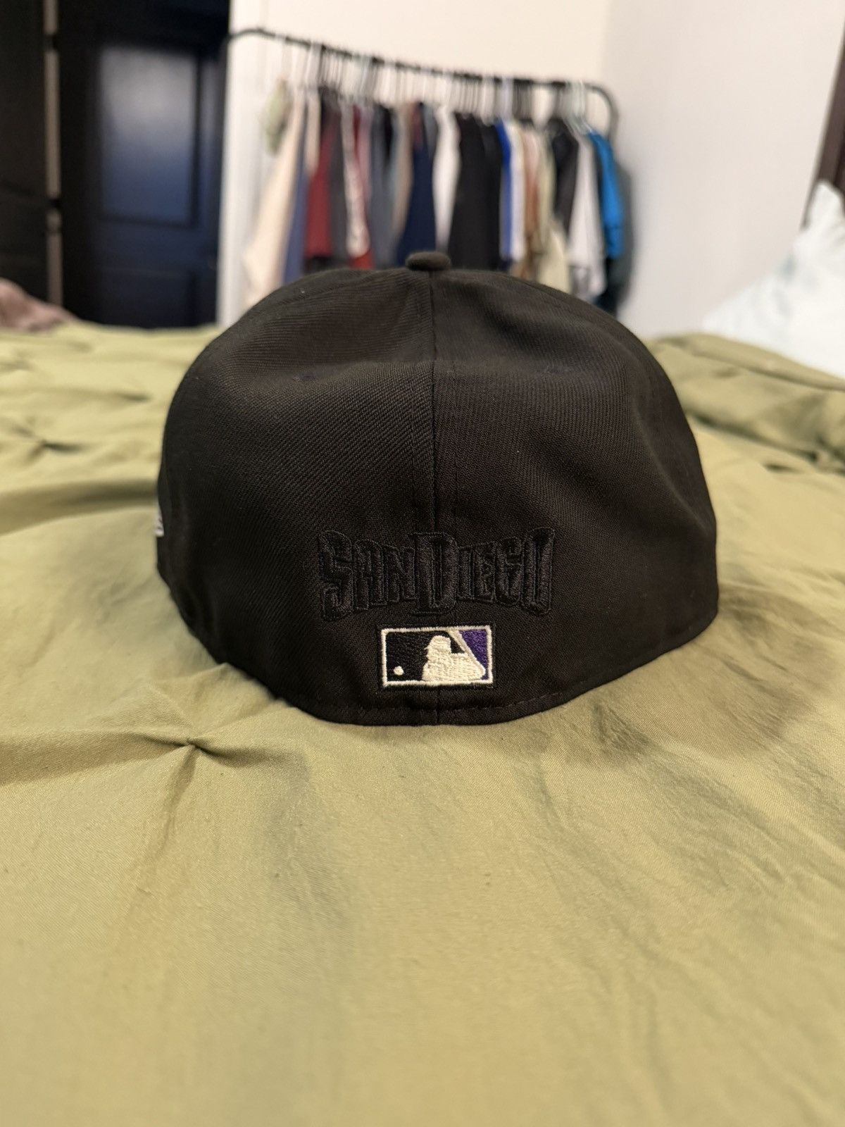 New Era New Era San Diego Padres Halloween fitted hats (2) 7 3/8 Size ONE SIZE - 9 Thumbnail