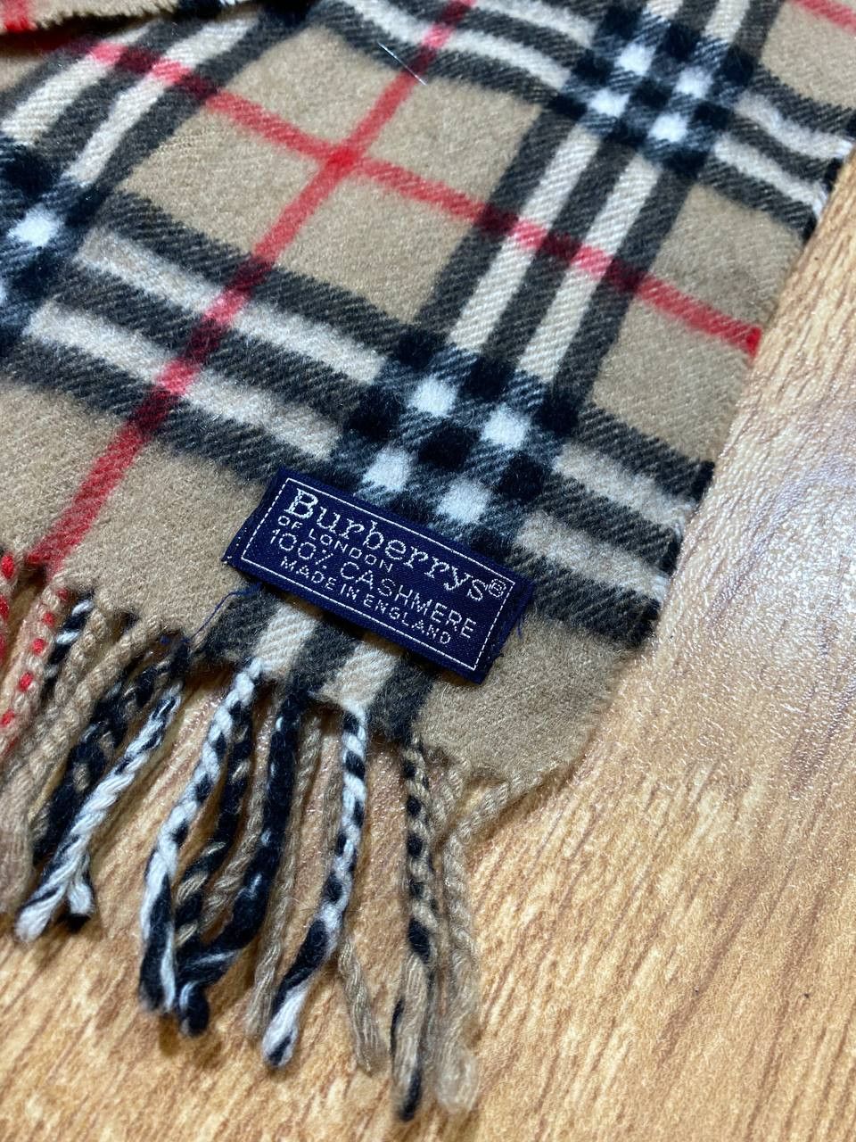 Burberry Vintage Burberry Cashmere Scarf Muffler Novacheck Size ONE SIZE - 2 Thumbnail