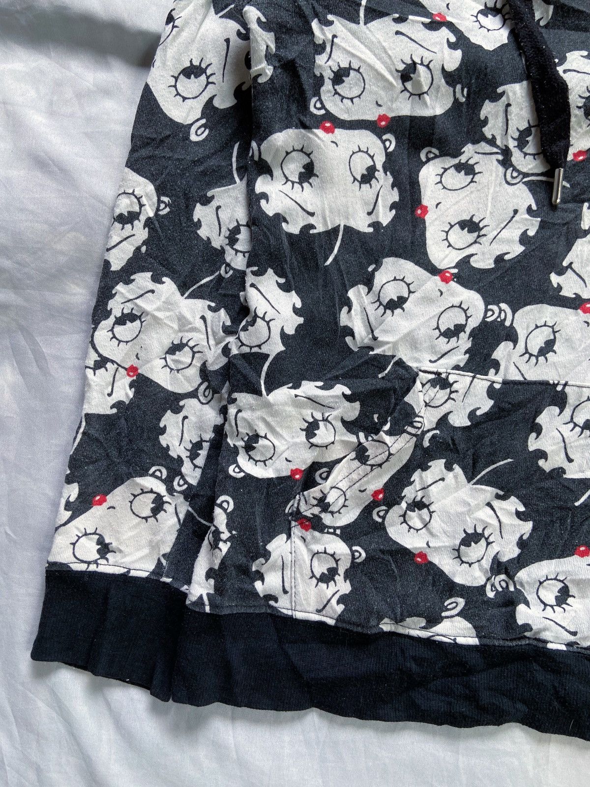 Japanese Brand VIRGIRL x BETTY BOOP HOODIE Size US M / EU 48-50 / 2 - 4 Thumbnail
