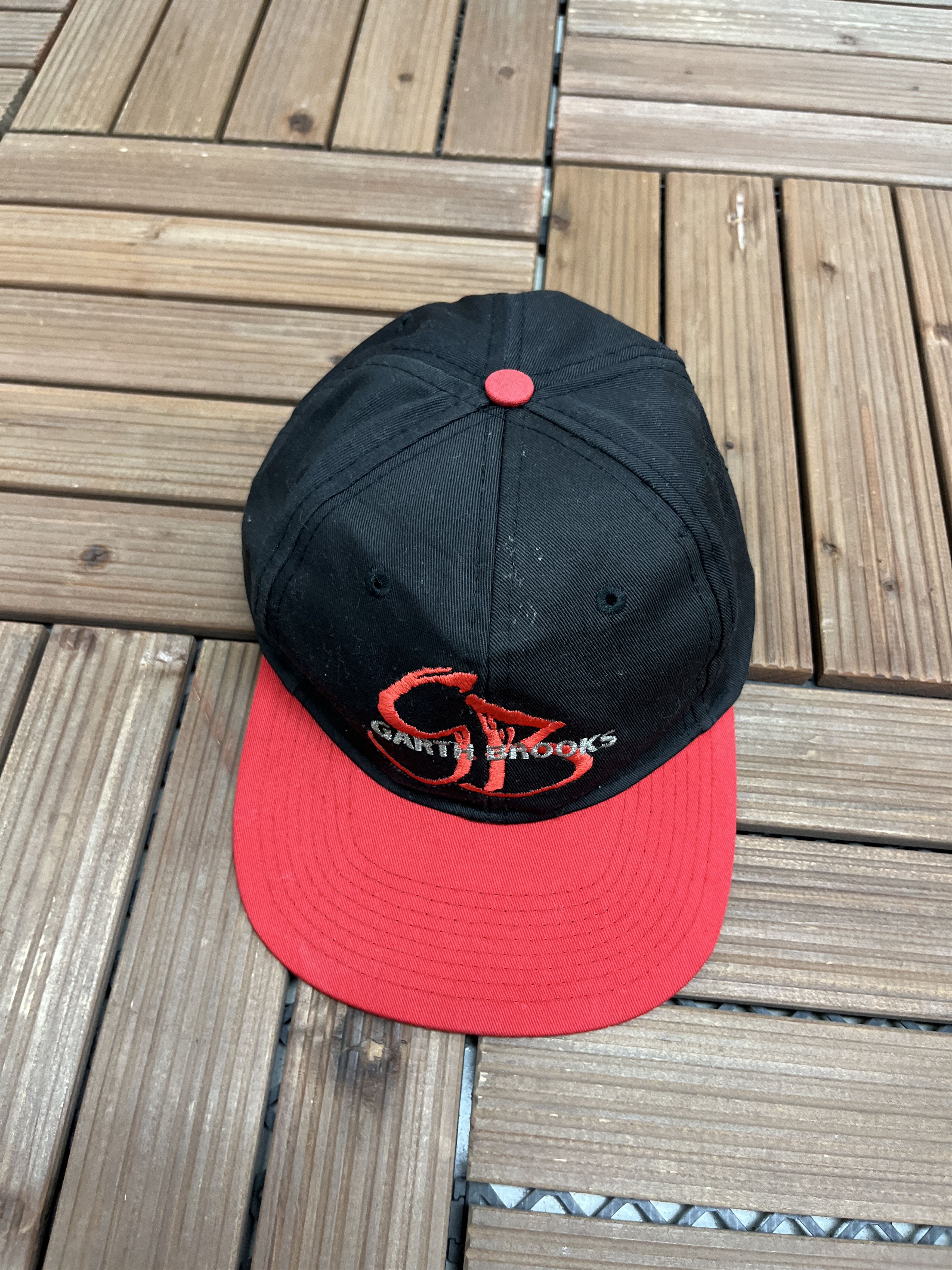 Vintage Garth Brooks You Gotta Believe Vintage Black Snap Back Hat Size ONE SIZE - 1 Thumbnail