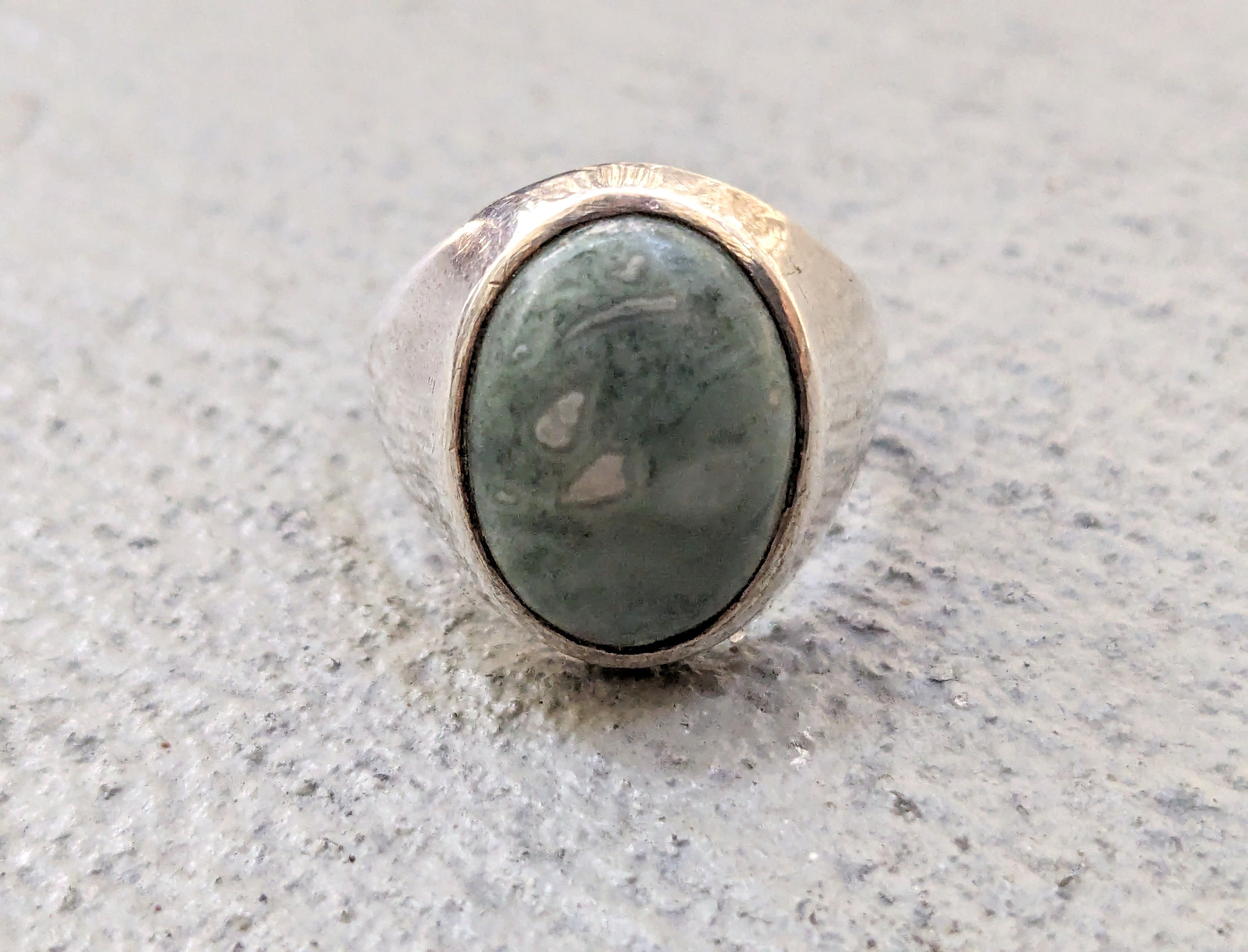 Jewelry Sterling Silver Ring 11 Green Agate Oval Modern Size ONE SIZE - 5 Thumbnail
