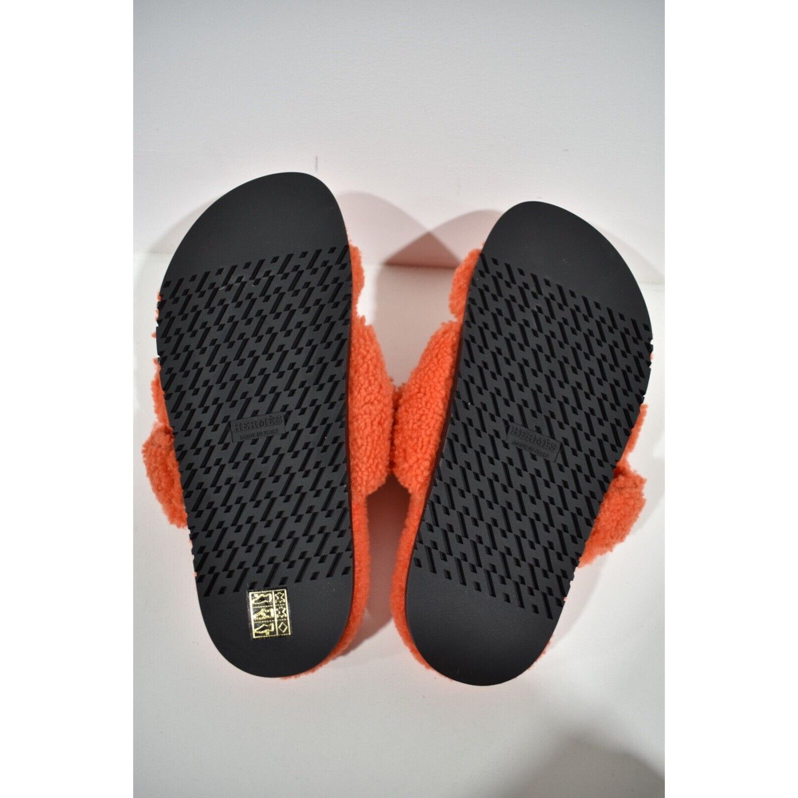 Hermes Hermes Chypre Sandal Teddy Shearling Fur Orange H Logo Size US 7.5 / IT 37.5 - 12 Thumbnail